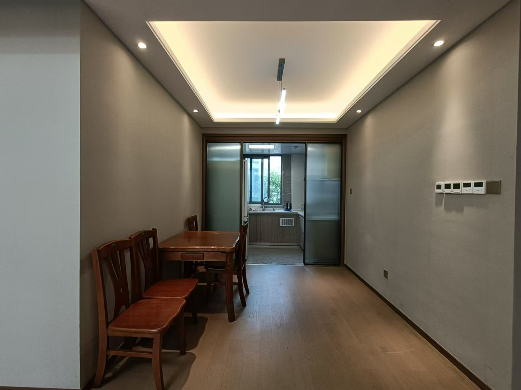 长泰滨河国际 3室2厅2卫 128m²