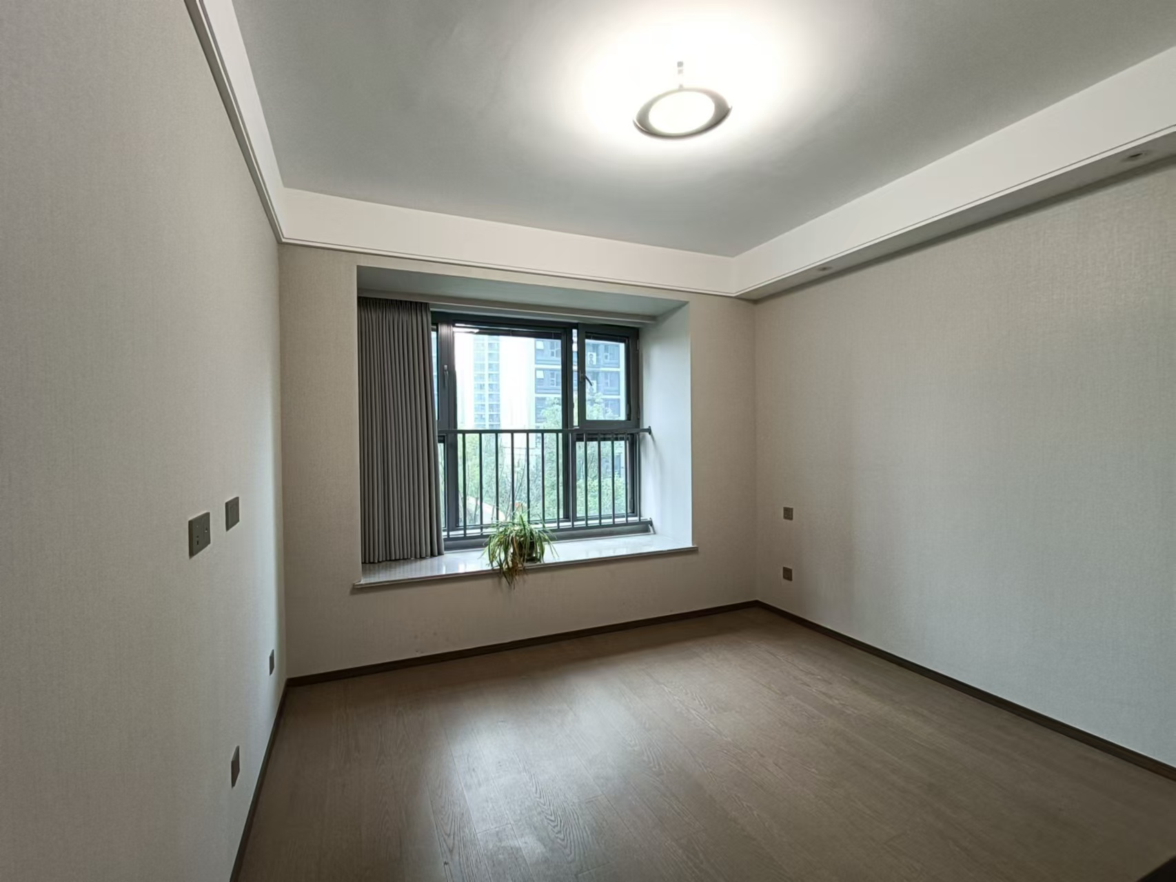 长泰滨河国际 3室2厅2卫 128m²