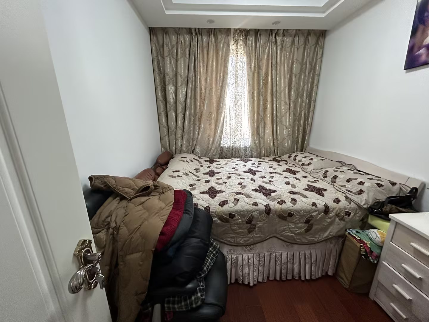 湖滨华庭 3室2厅1卫 116m&sup2;