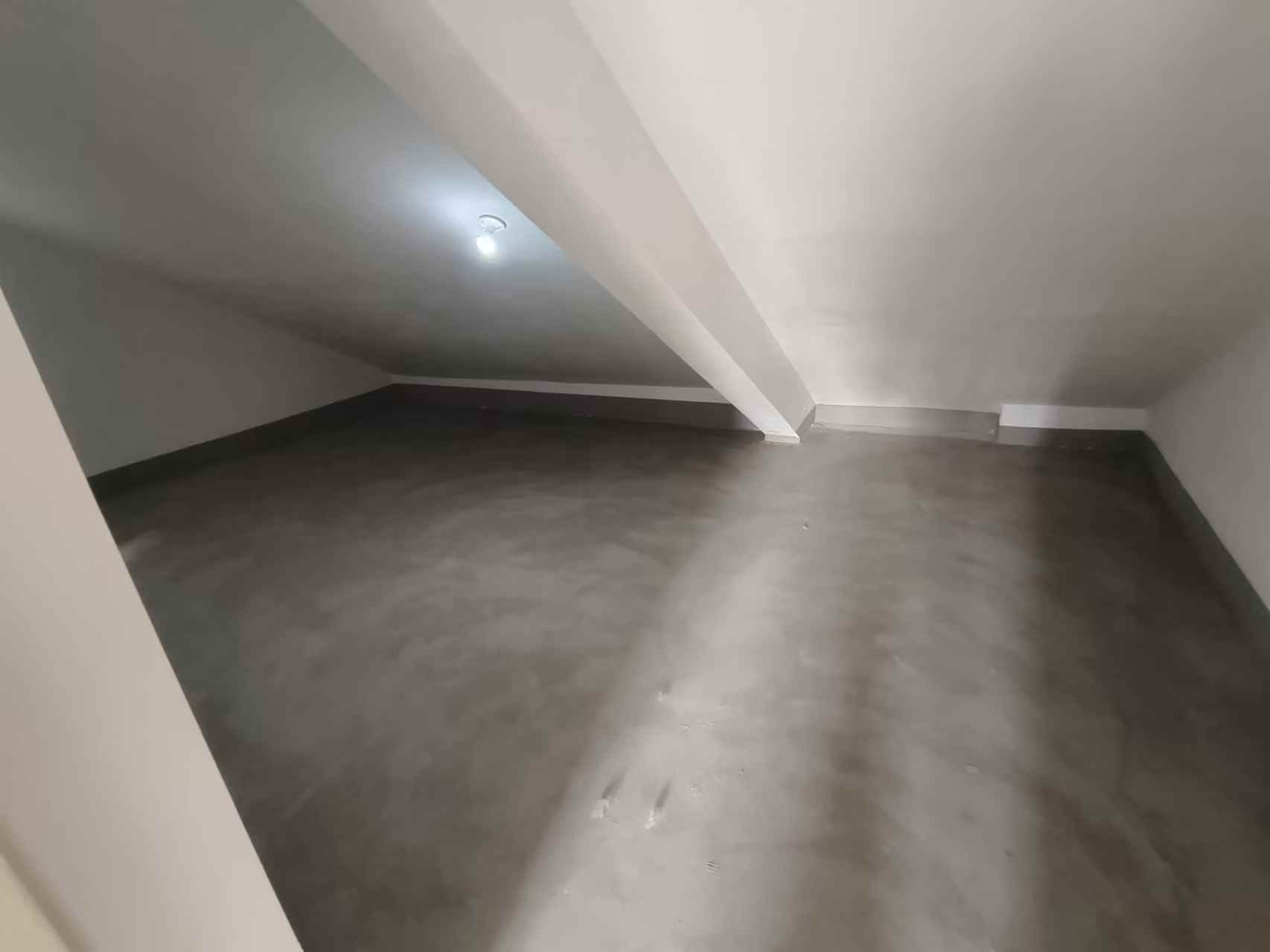 虹东花苑 5室2厅2卫 190m&sup2;