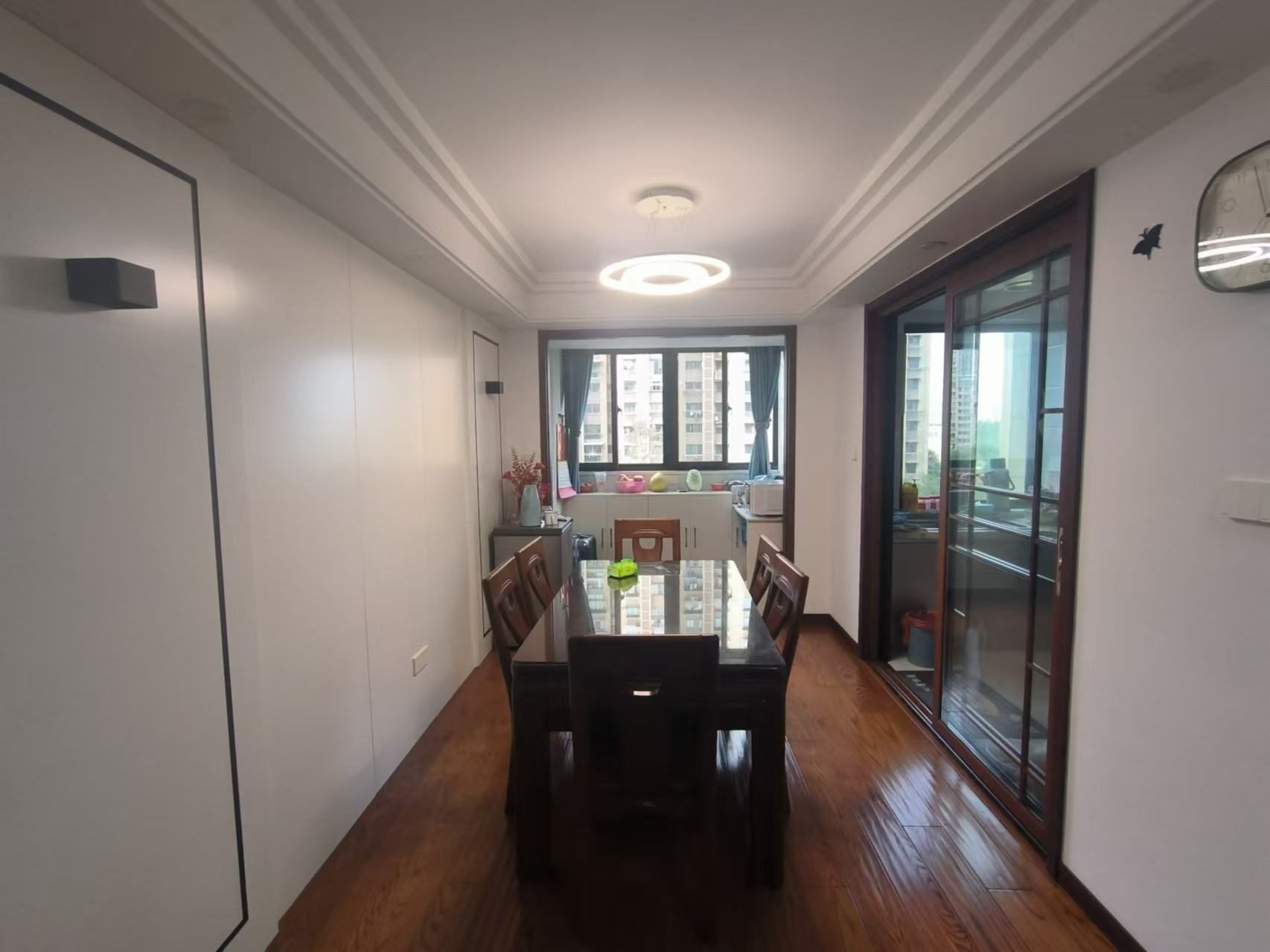 江景苑小区 3室2厅1卫 133.79m²