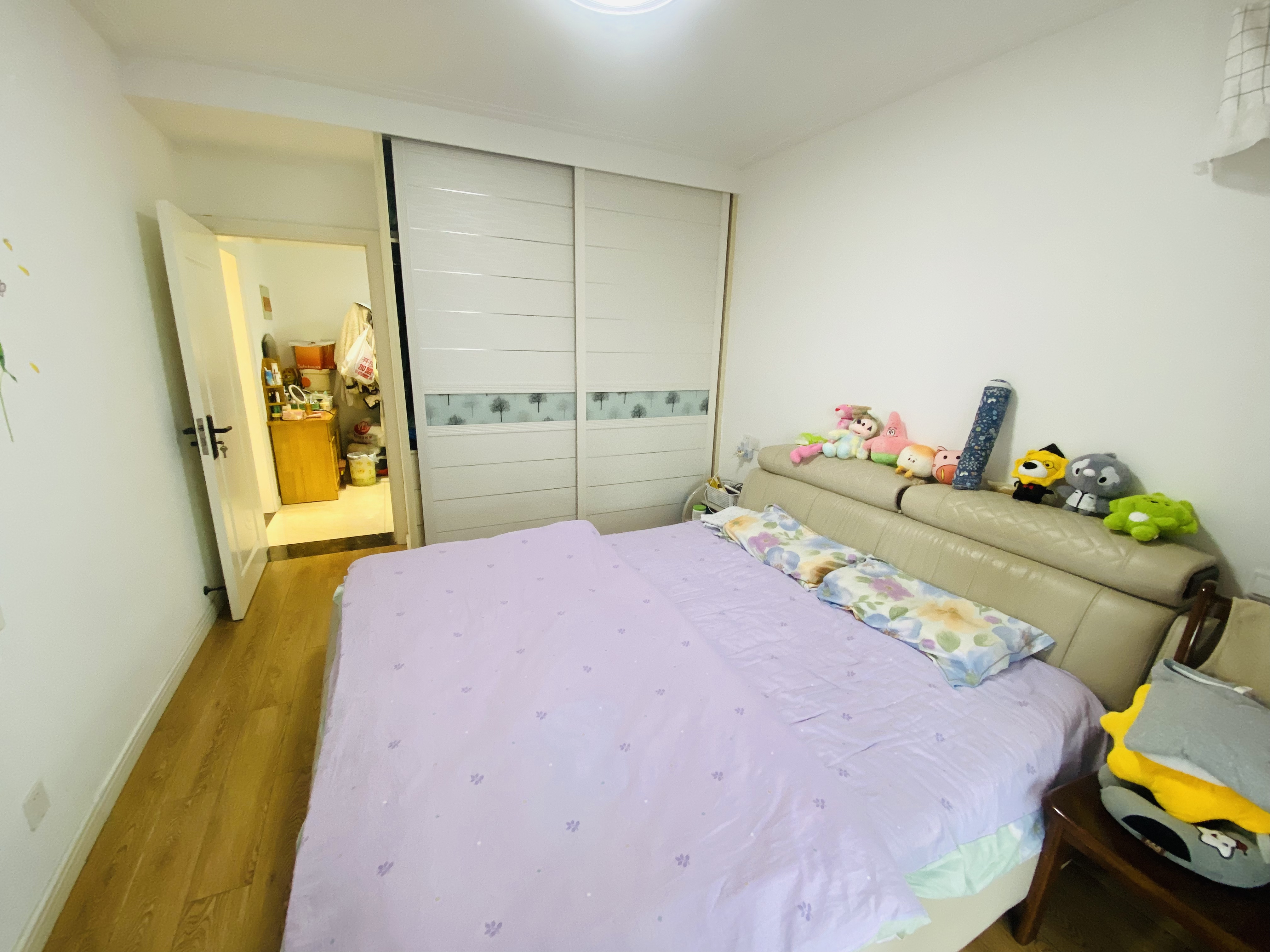 朝晖花园 3室2厅1卫 119.12m&sup2;