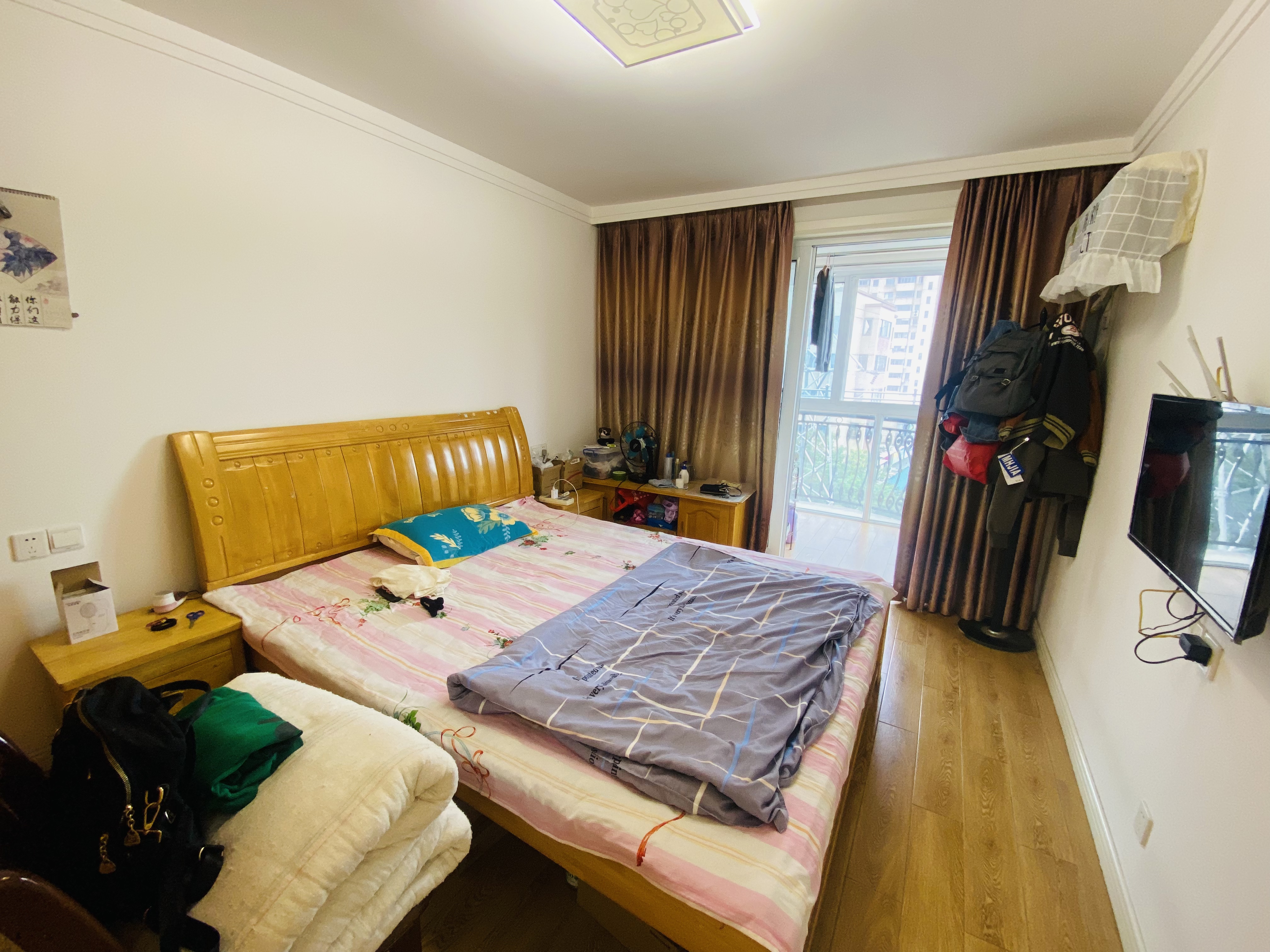 朝晖花园 3室2厅1卫 119.12m&sup2;