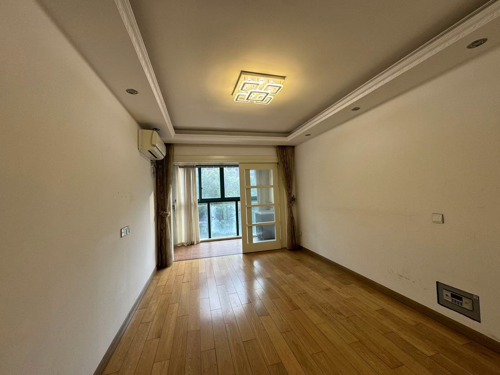 长航地中海花园 3室2厅2卫 123m&sup2;