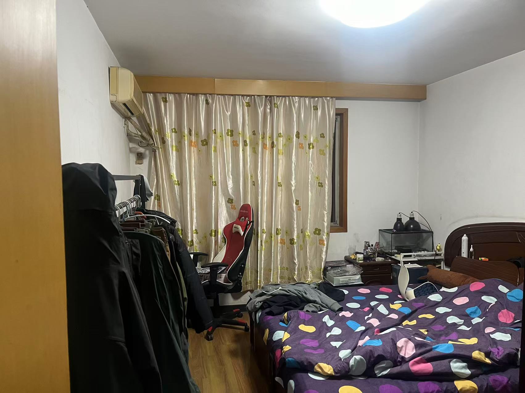阳光花园 3室1厅1卫 103m&sup2;