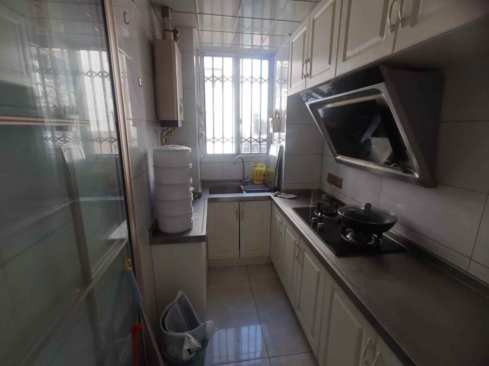 姚港路31号 3室1厅1卫 71.95m&sup2;