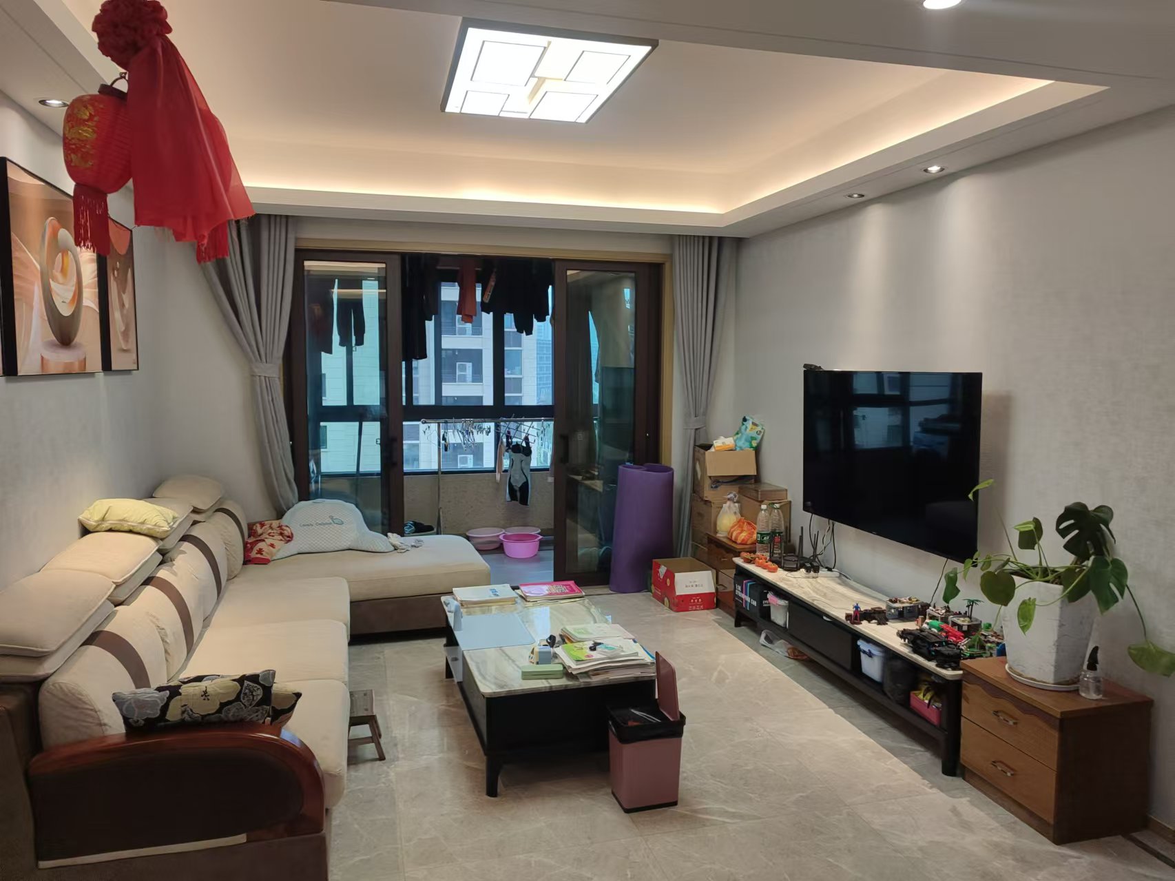 珑府 3室2厅2卫 126m²
