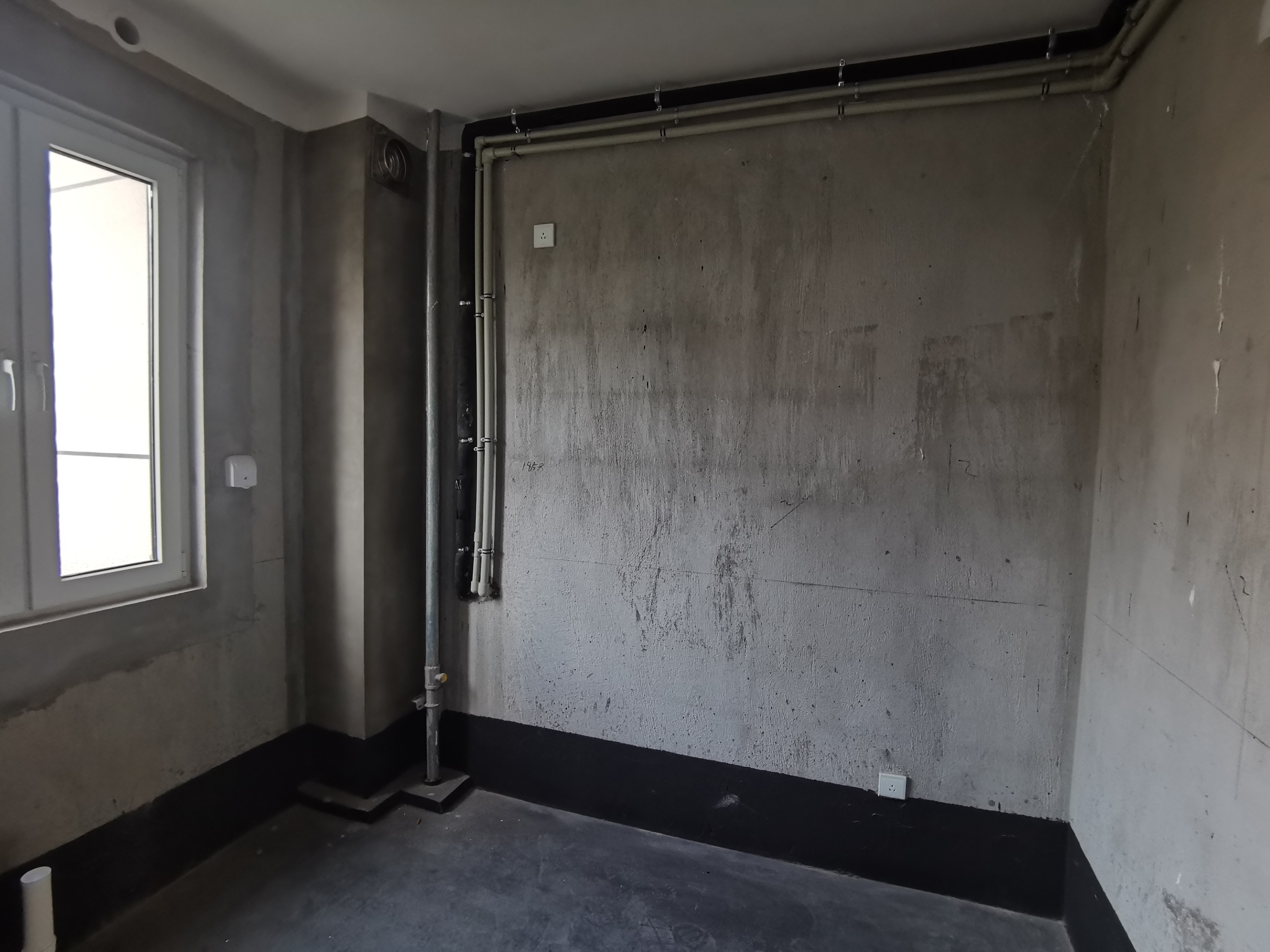 佳源都市 3室2厅2卫 114m&sup2;