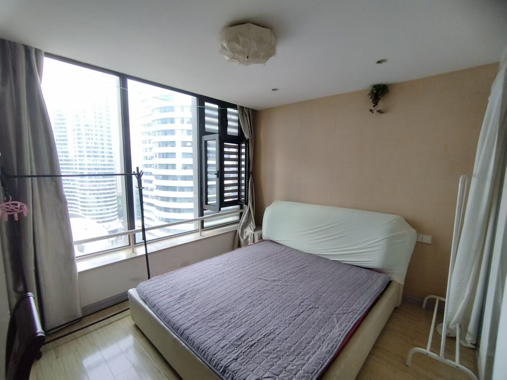 中南世纪城 1室厅卫 59m&sup2;