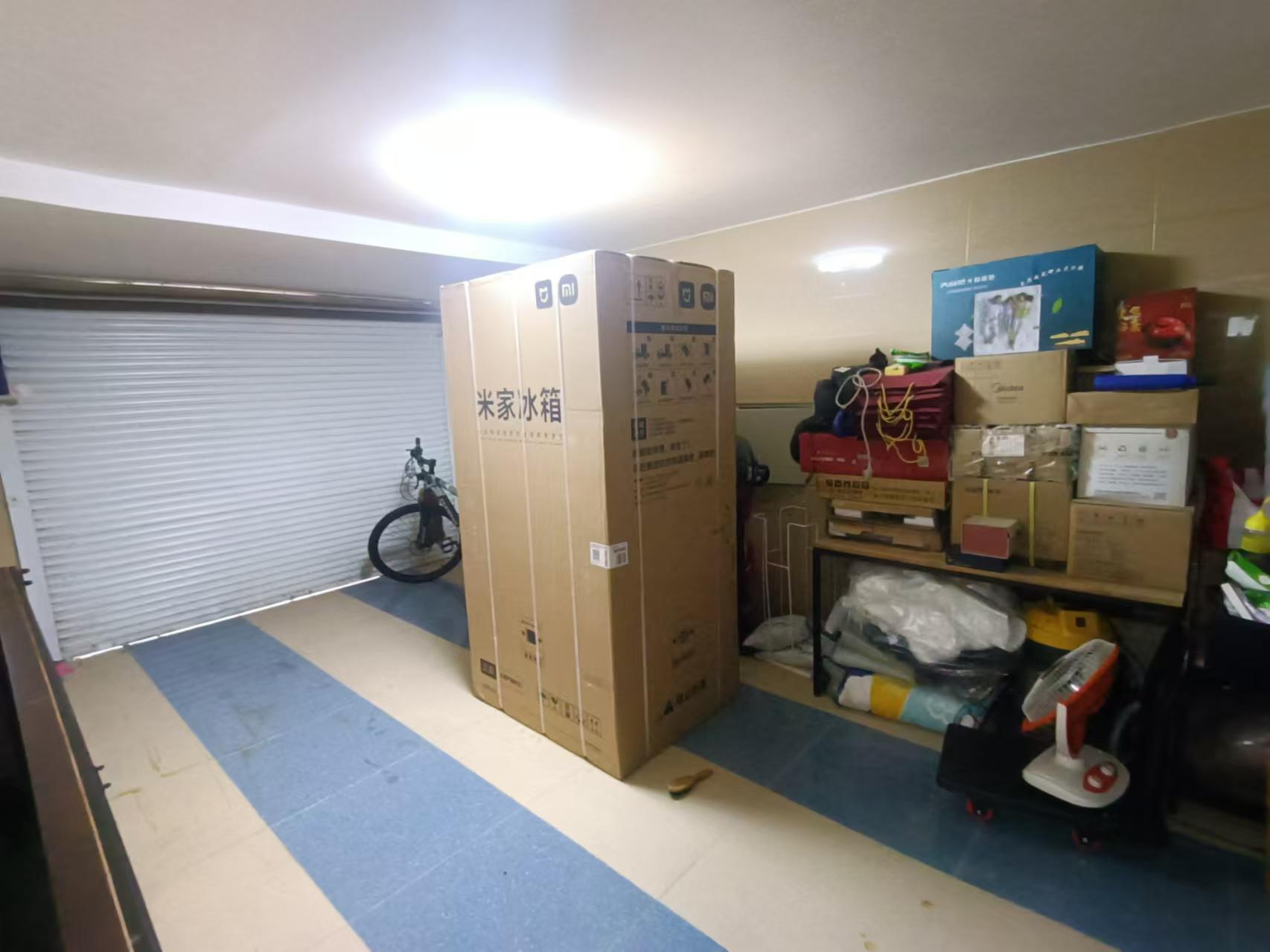 金河名人世家 4室3厅3卫 272.84m²