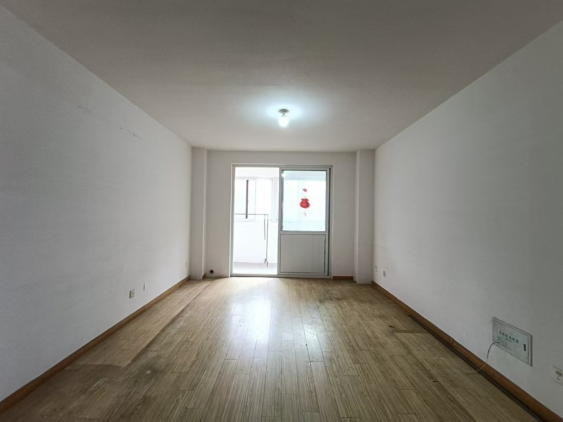 永和花苑 4室2厅2卫 143.00m²