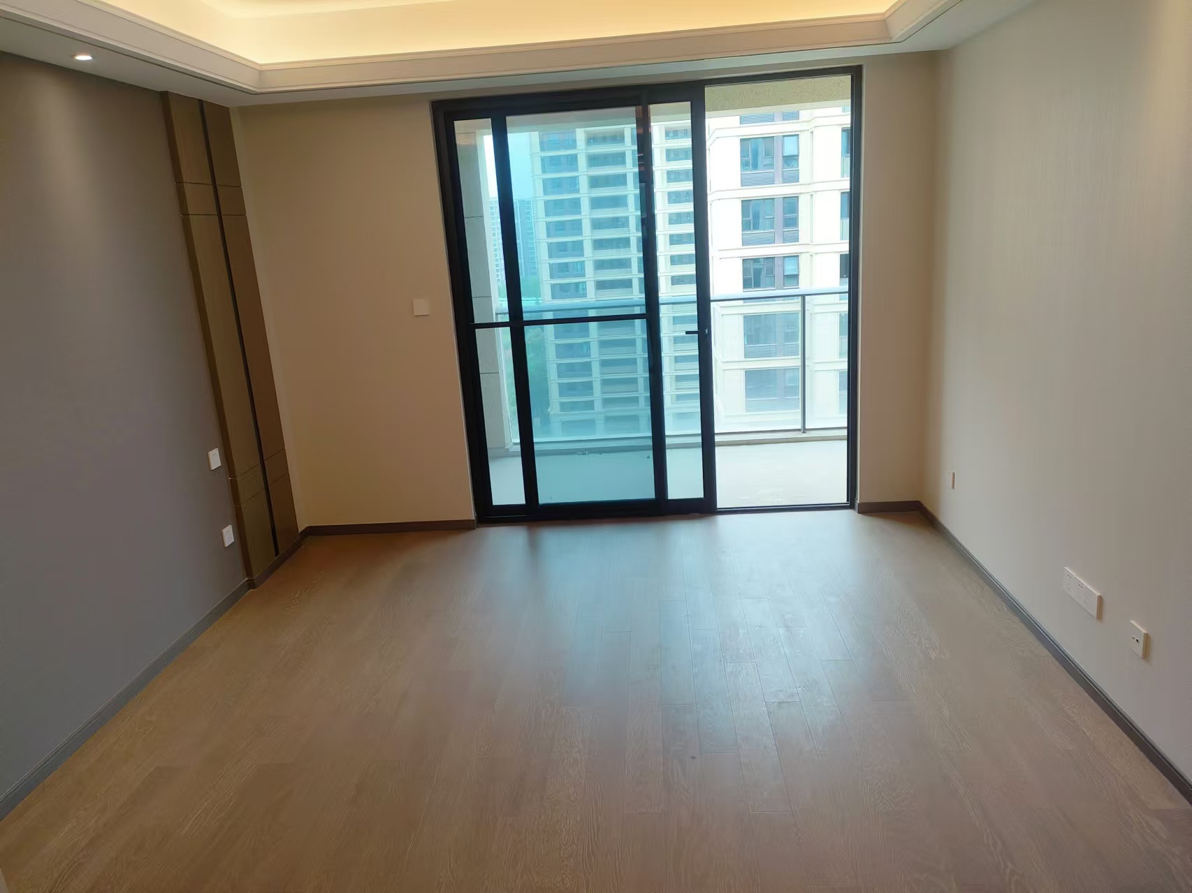 绿城&middot;诚园 3室2厅2卫 121m&sup2;