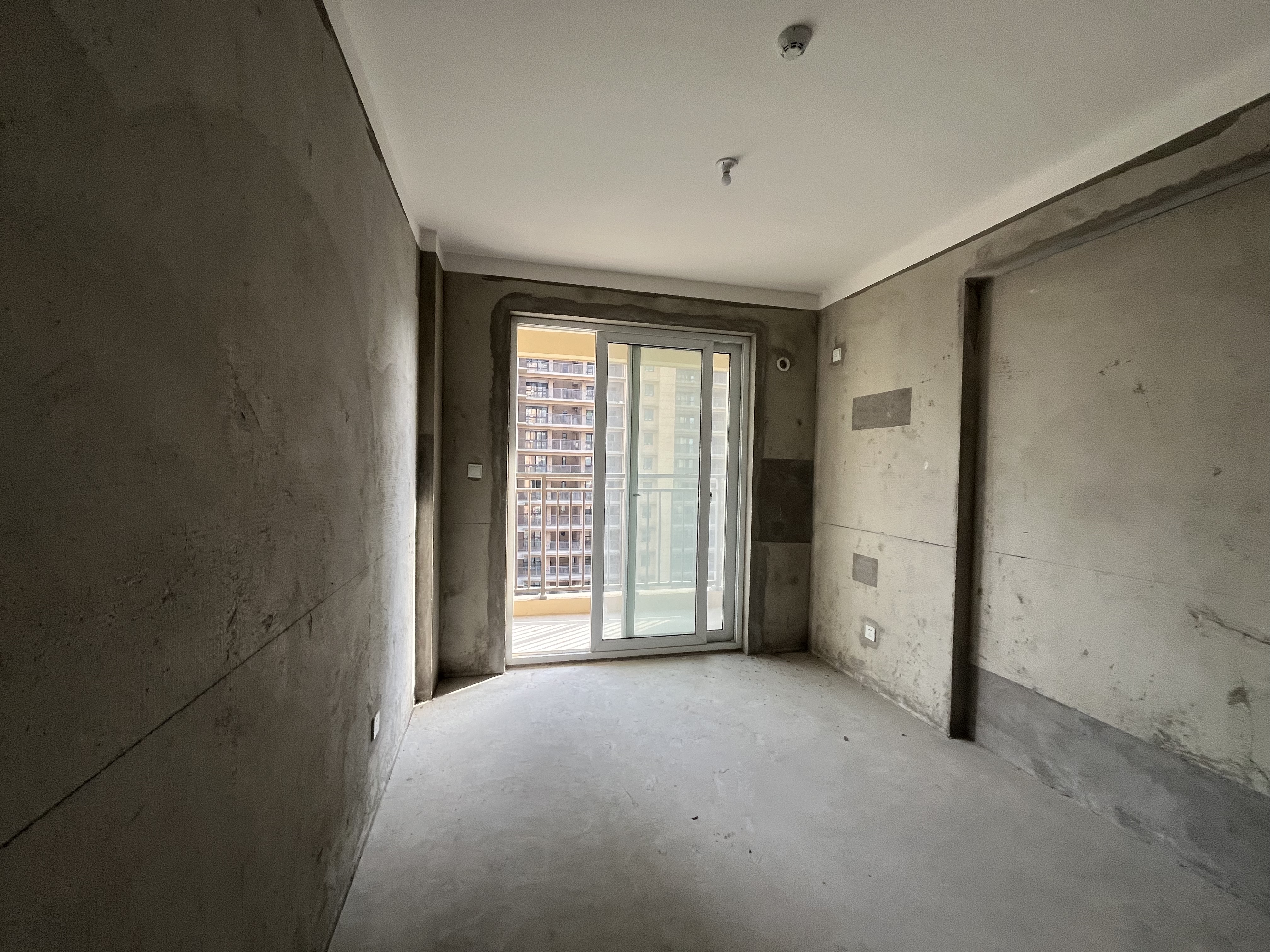 佳源都市 3室2厅2卫 113m&sup2;