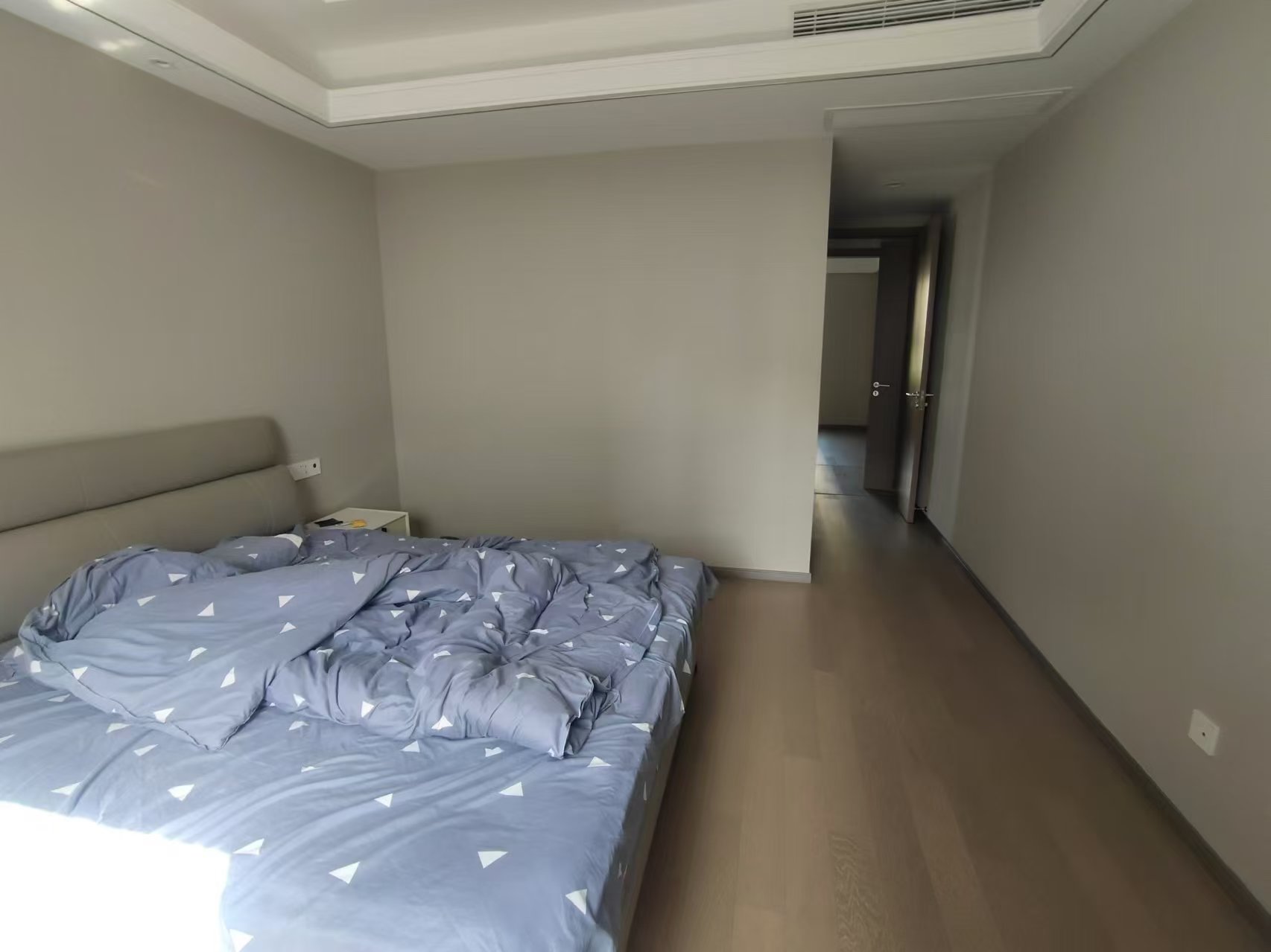 绿城&middot;诚园 3室2厅2卫 129.32m&sup2;