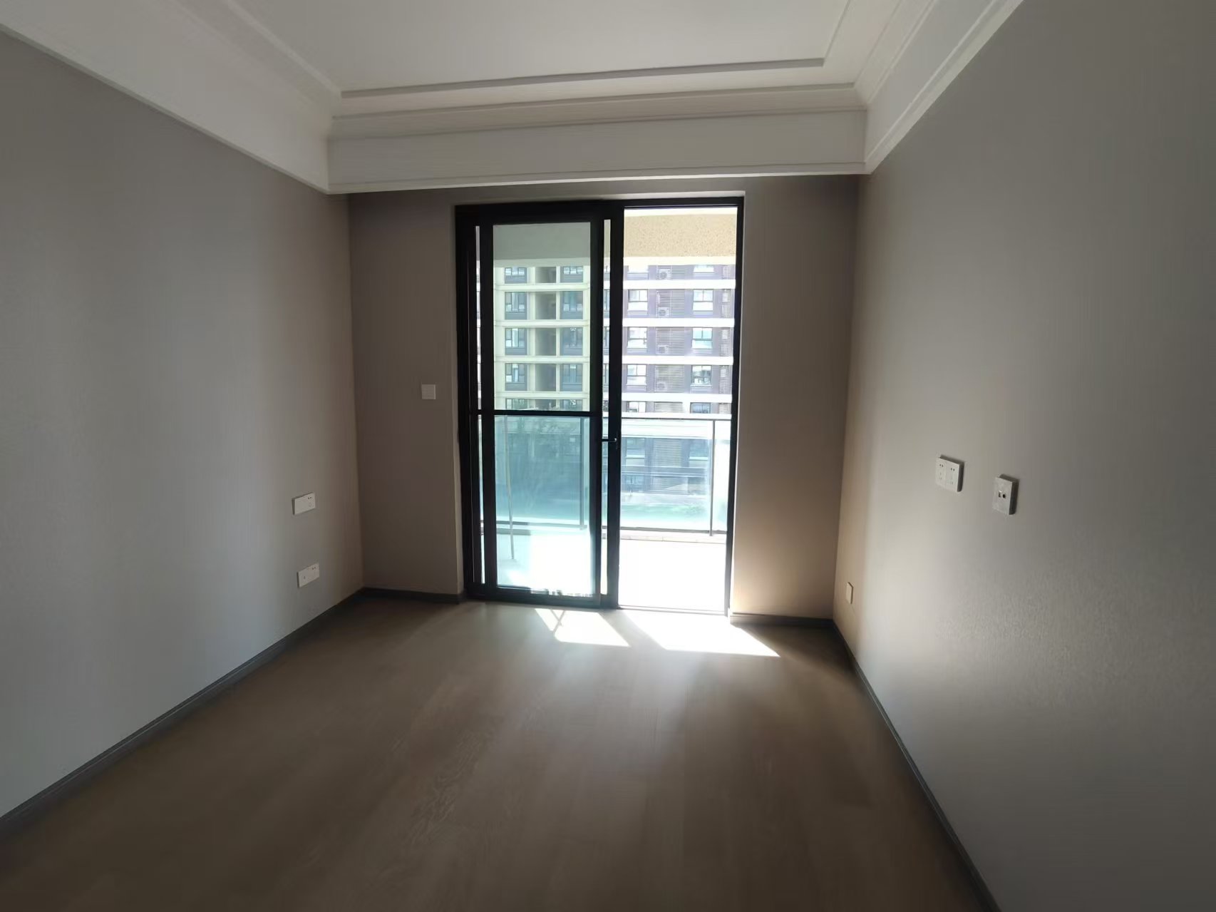 绿城&middot;诚园 3室2厅2卫 129.32m&sup2;