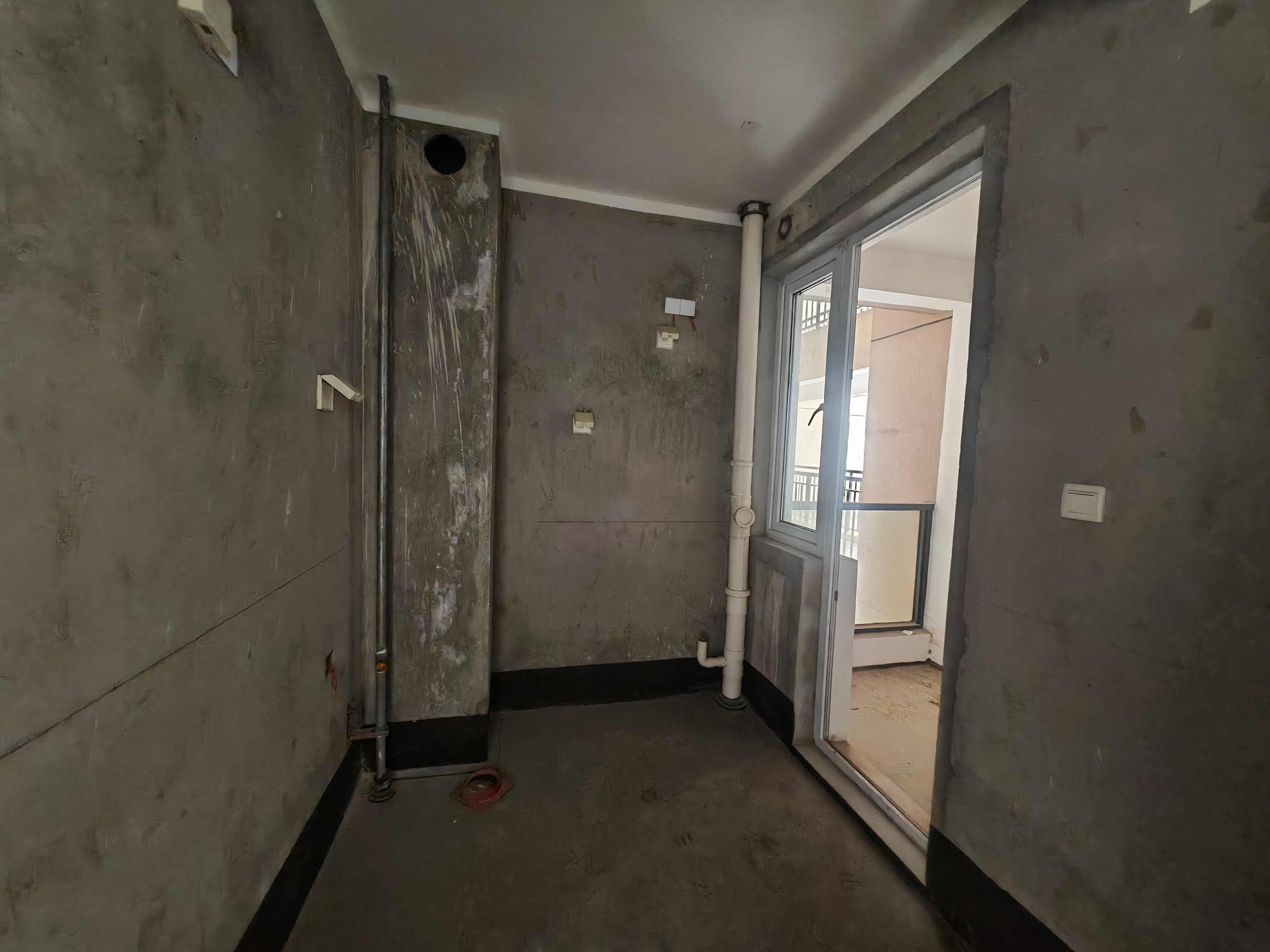 湖滨华庭 3室2厅1卫 91m&sup2;