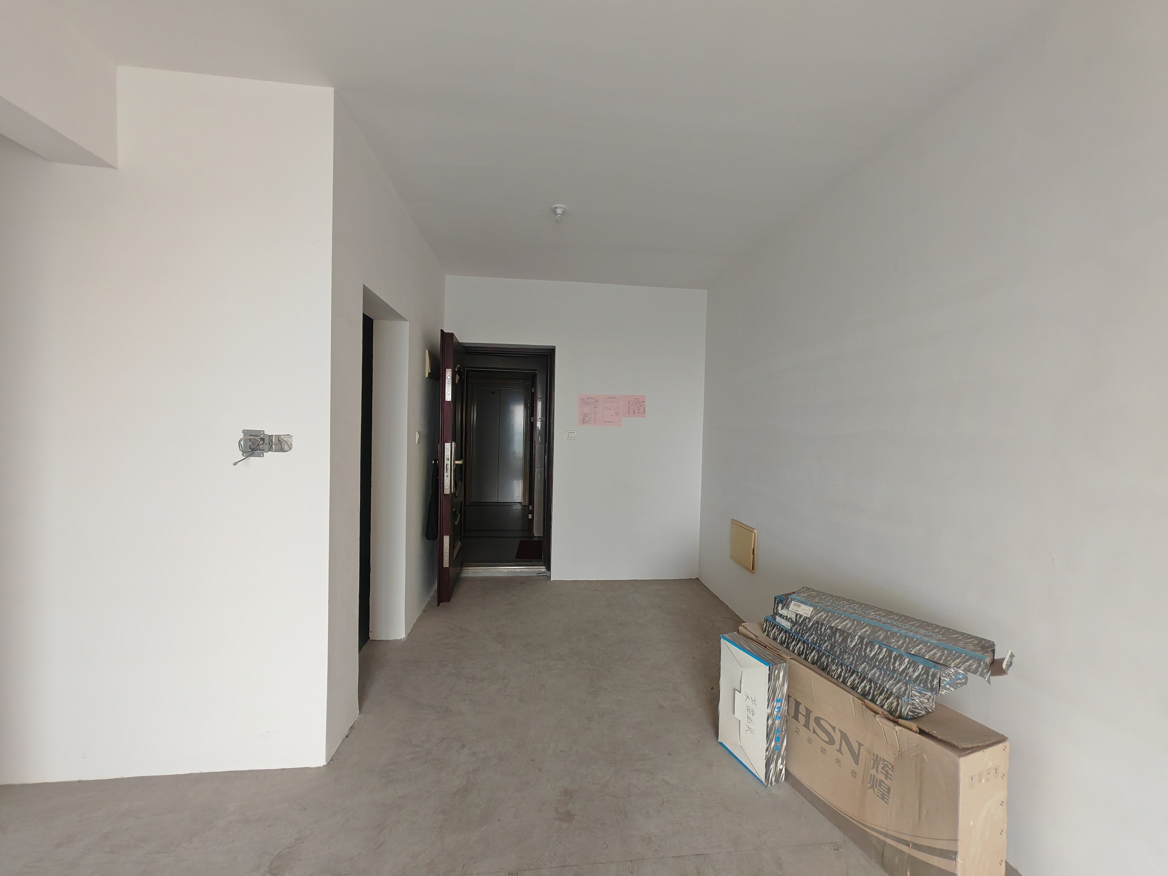 湖滨华庭 3室2厅1卫 91m&sup2;