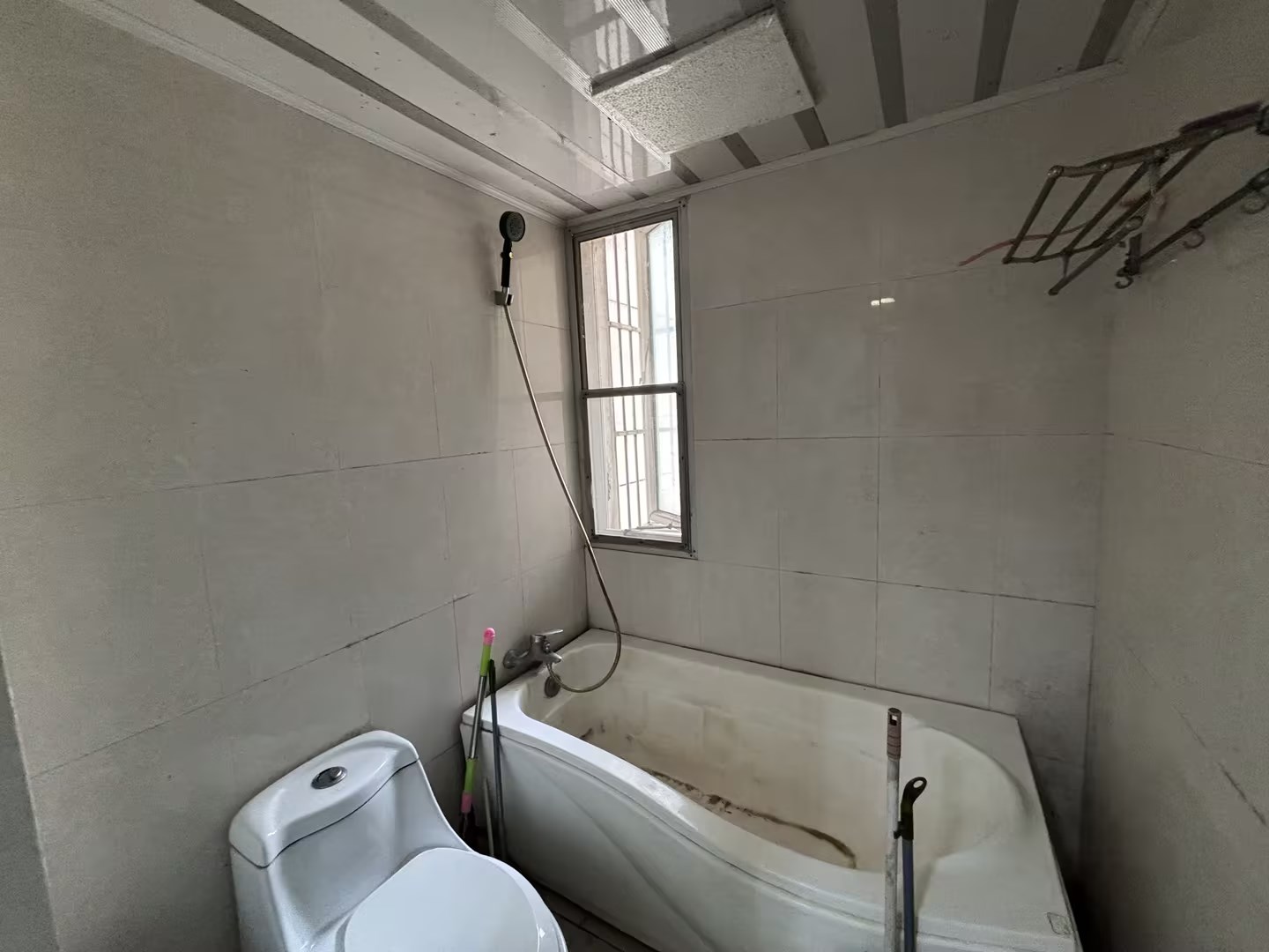 学田东苑 2室2厅1卫 96.16m&sup2;