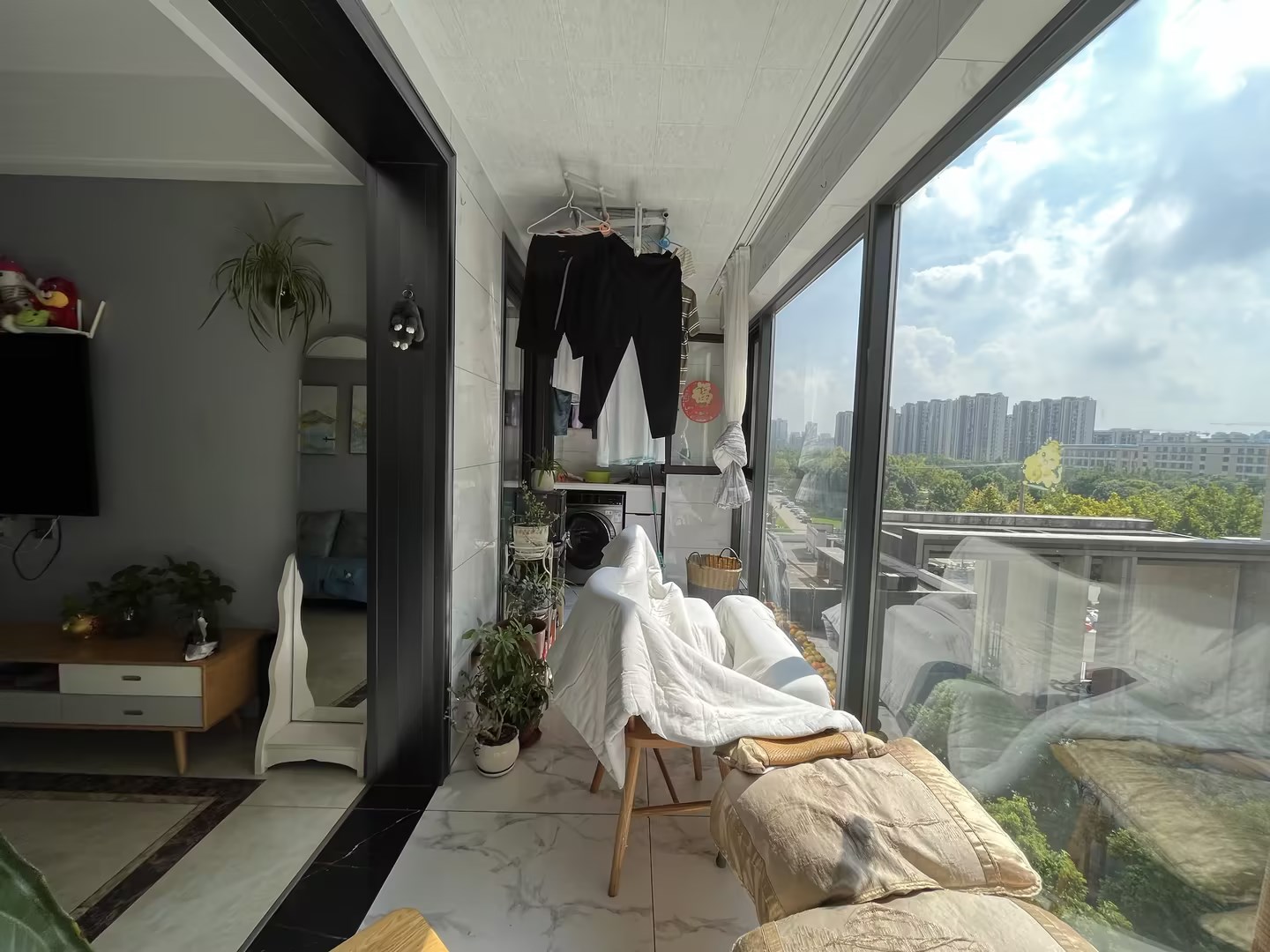 上悦城 3室2厅1卫 100m&sup2;