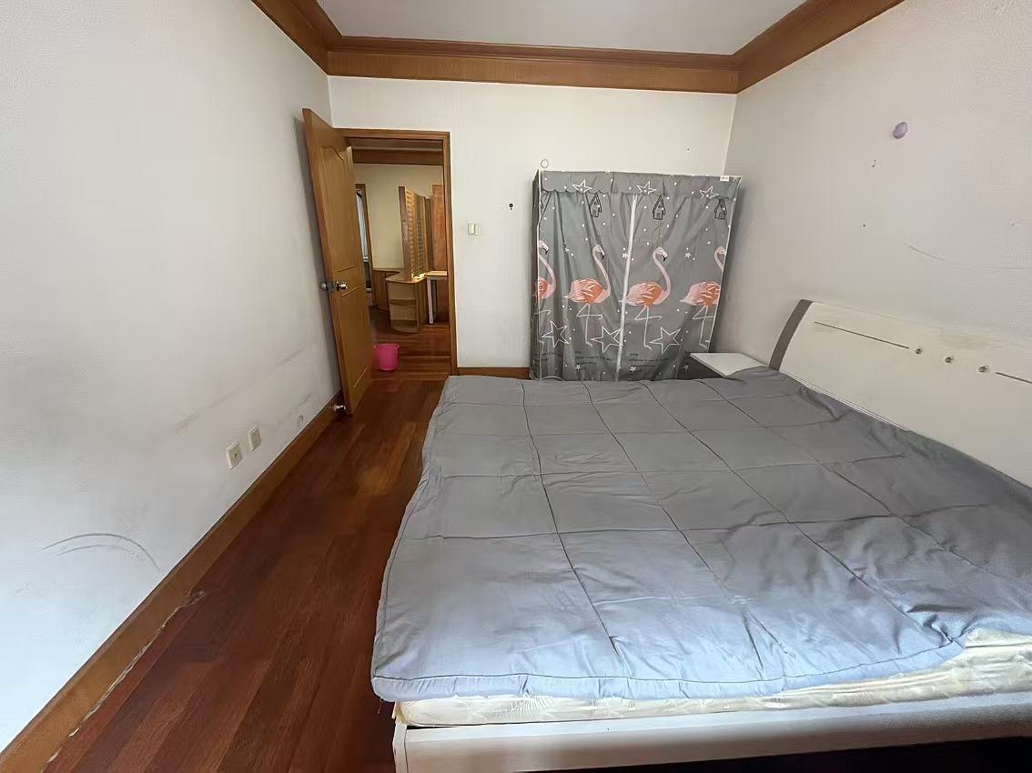 新建路新村(新建花苑) 3室1厅1卫 93.00m&sup2;