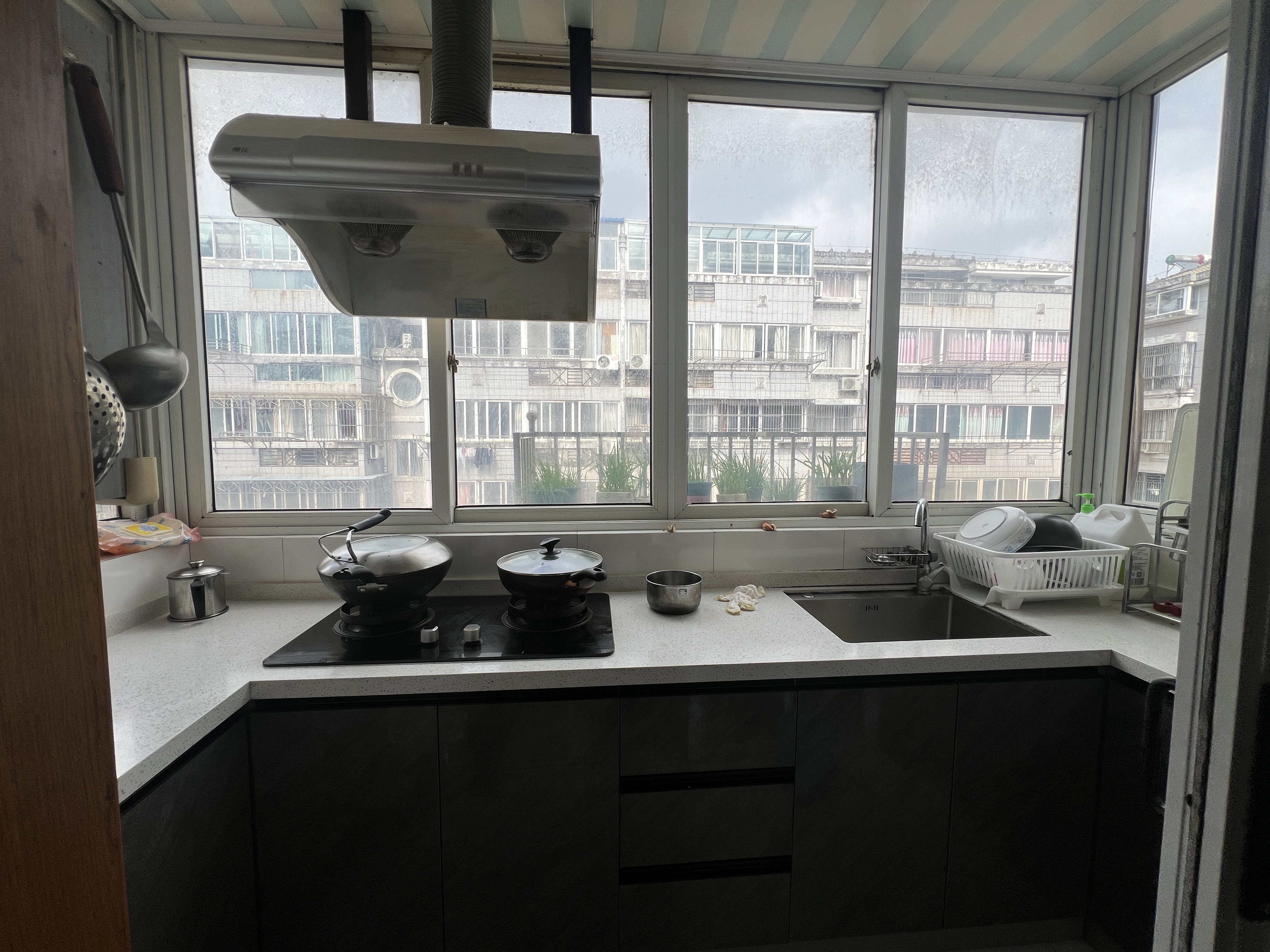 东大俪鑫 3室2厅1卫 119.99m&sup2;