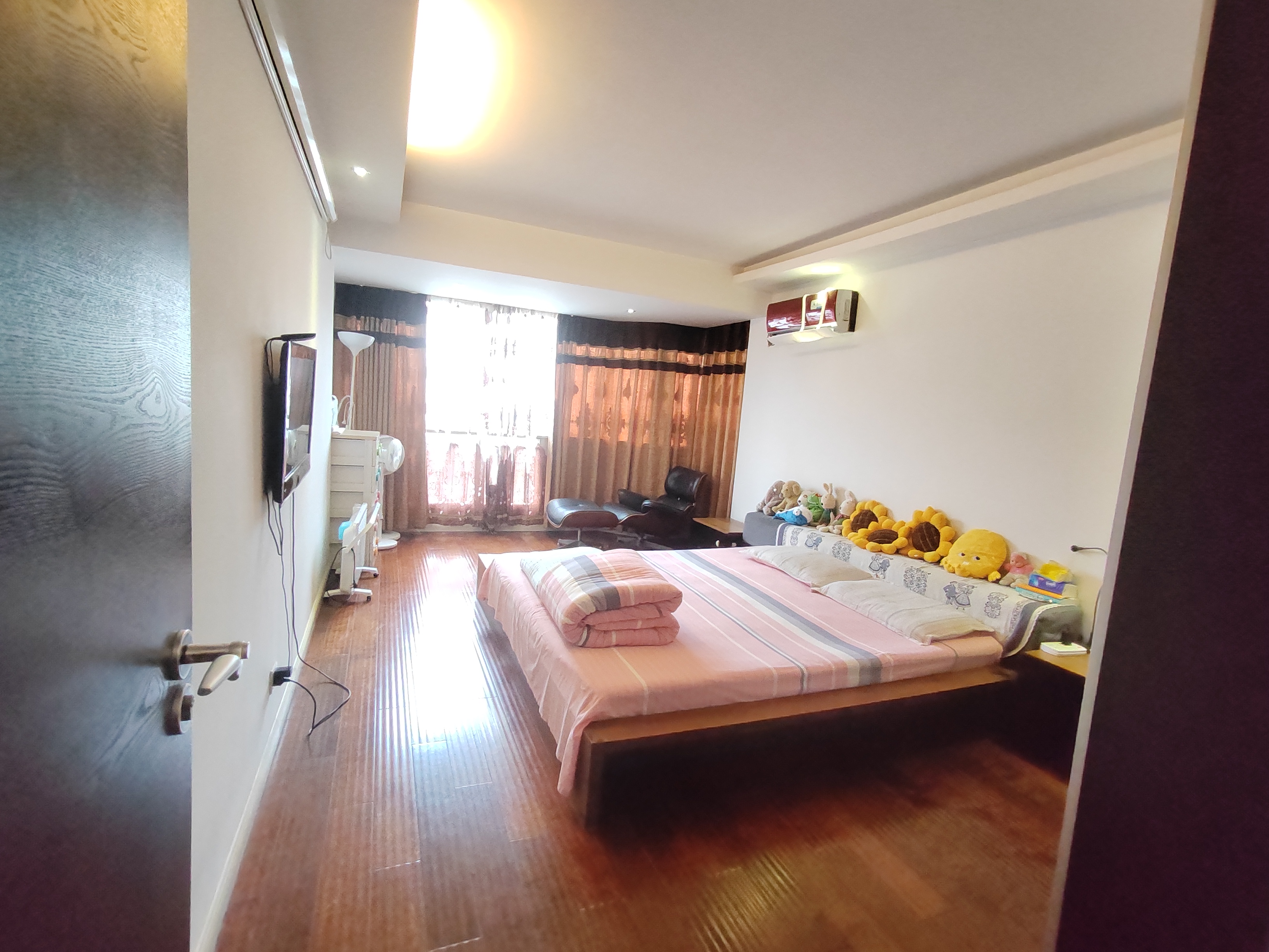 天都花苑 3室2厅2卫 103.00m&sup2;