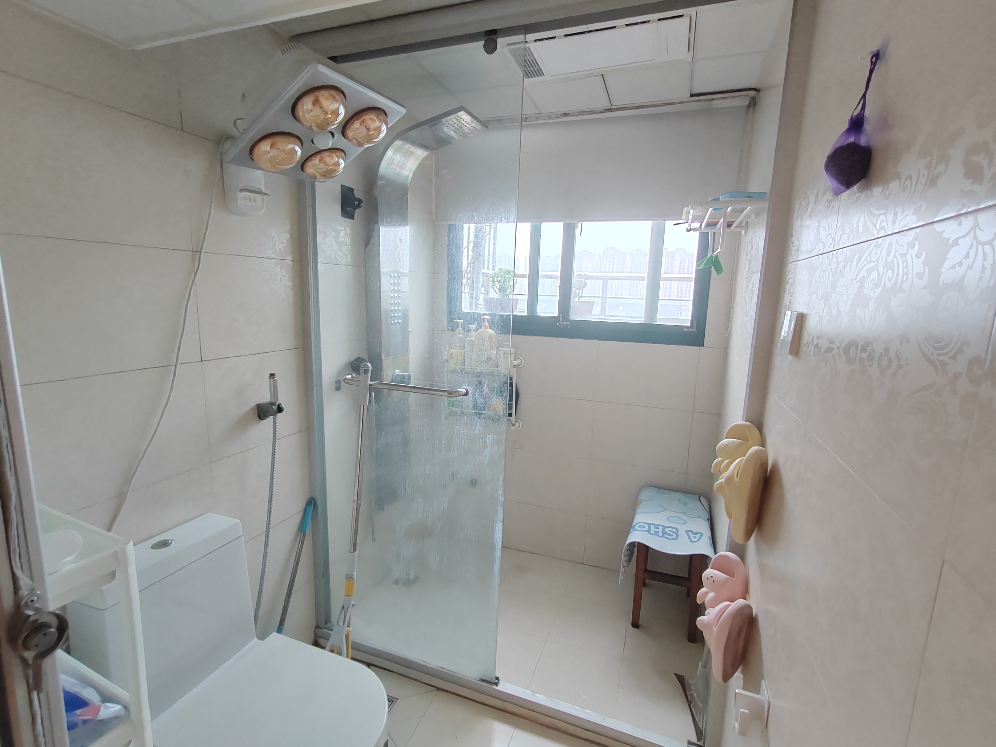 天都花苑 3室2厅2卫 103.00m&sup2;