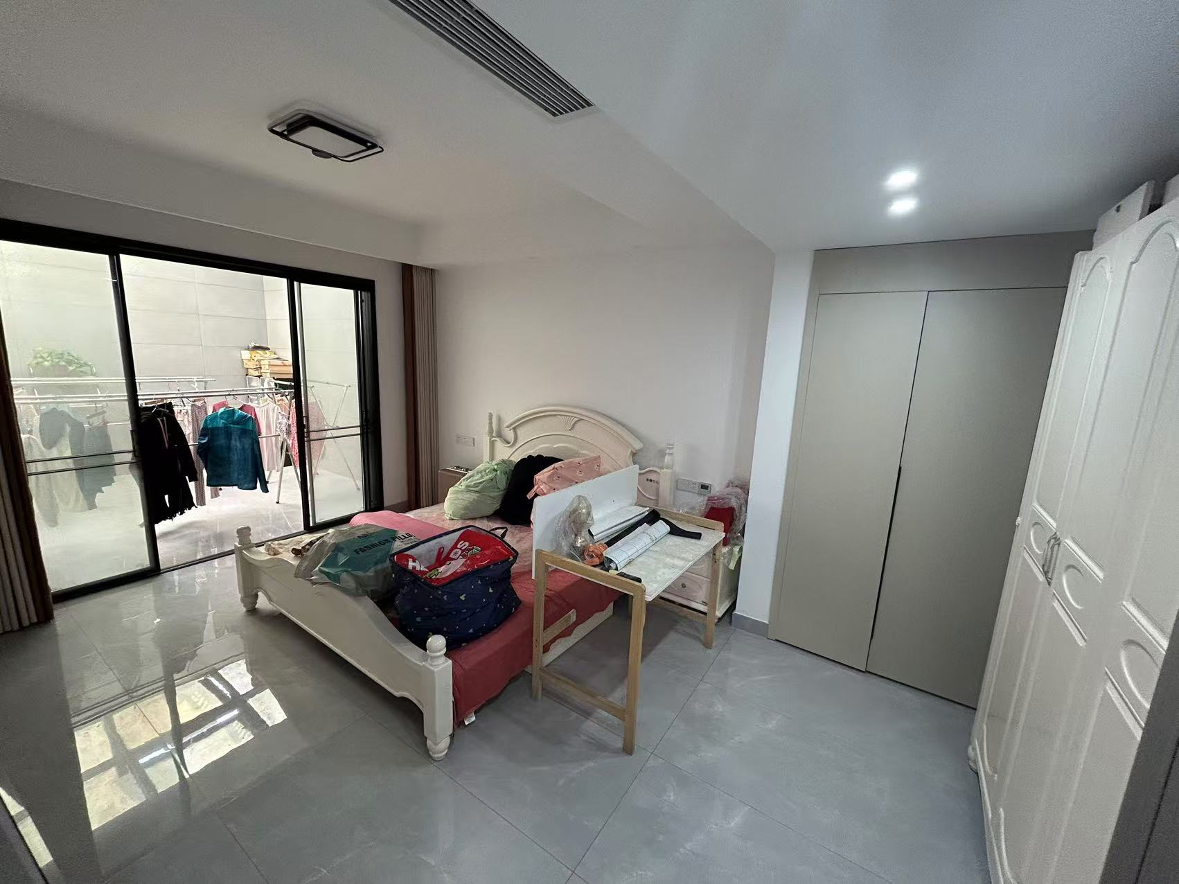远创宸樾 3室2厅2卫 258.22m&sup2;