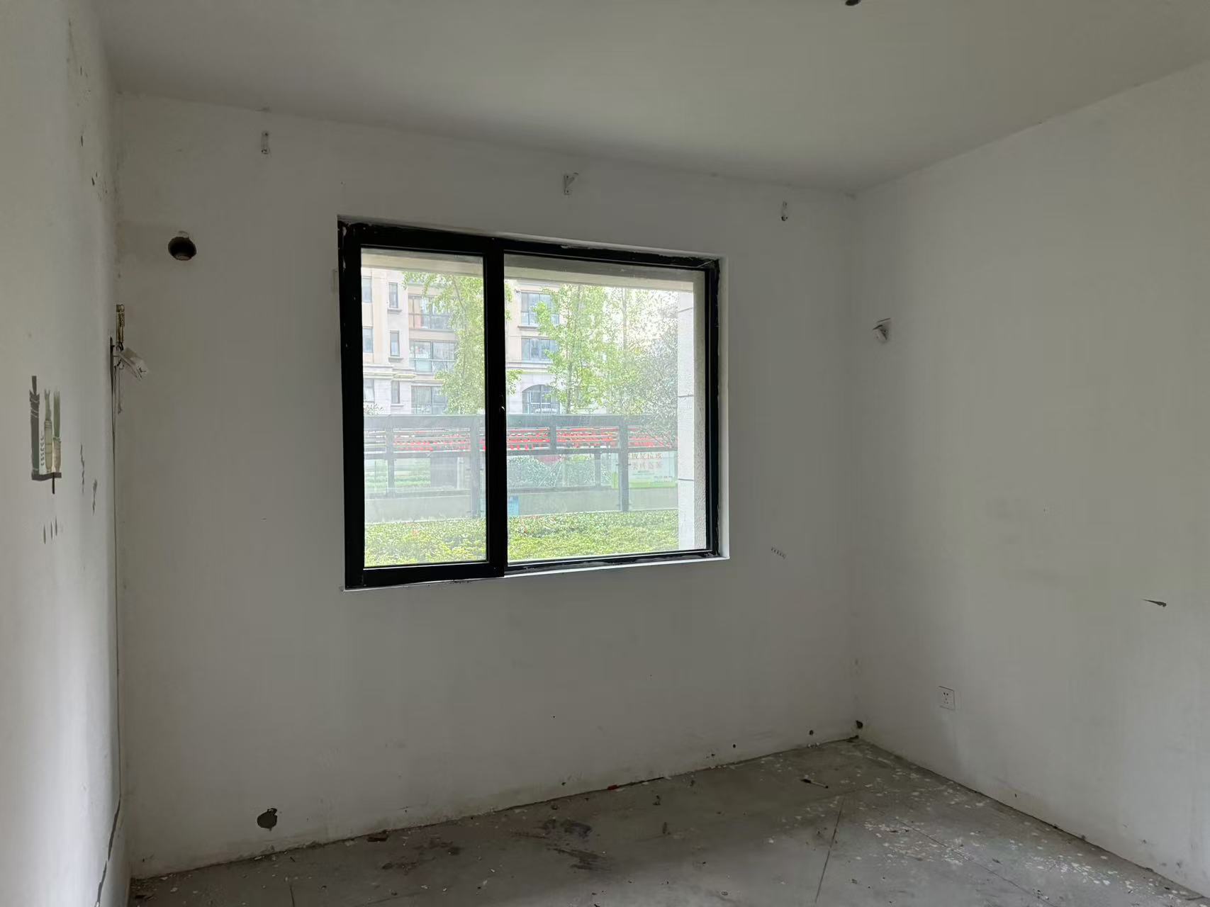 中港翡翠城 2室2厅1卫 89.88m²