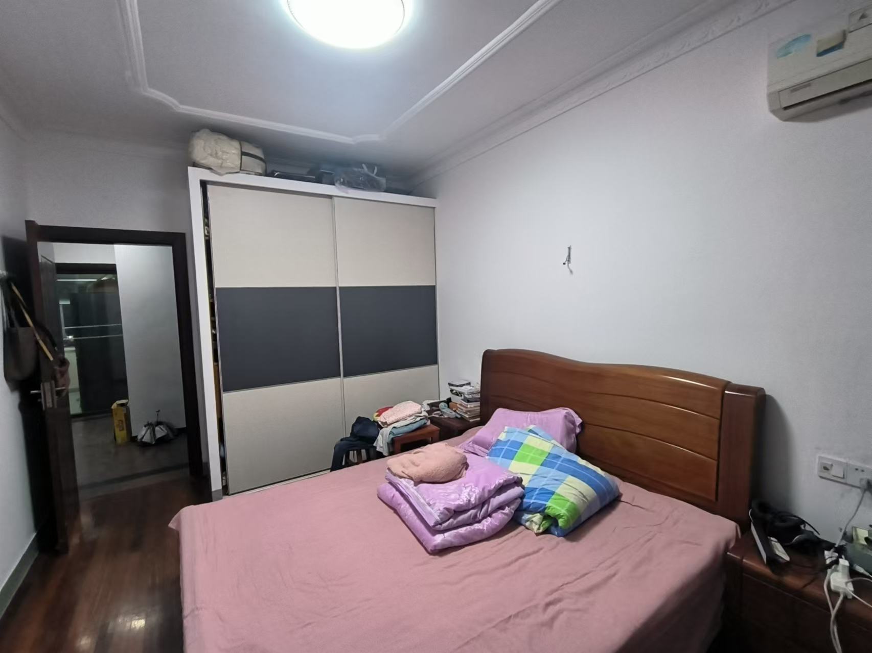 光明新村 3室1厅1卫 82.35m&sup2;