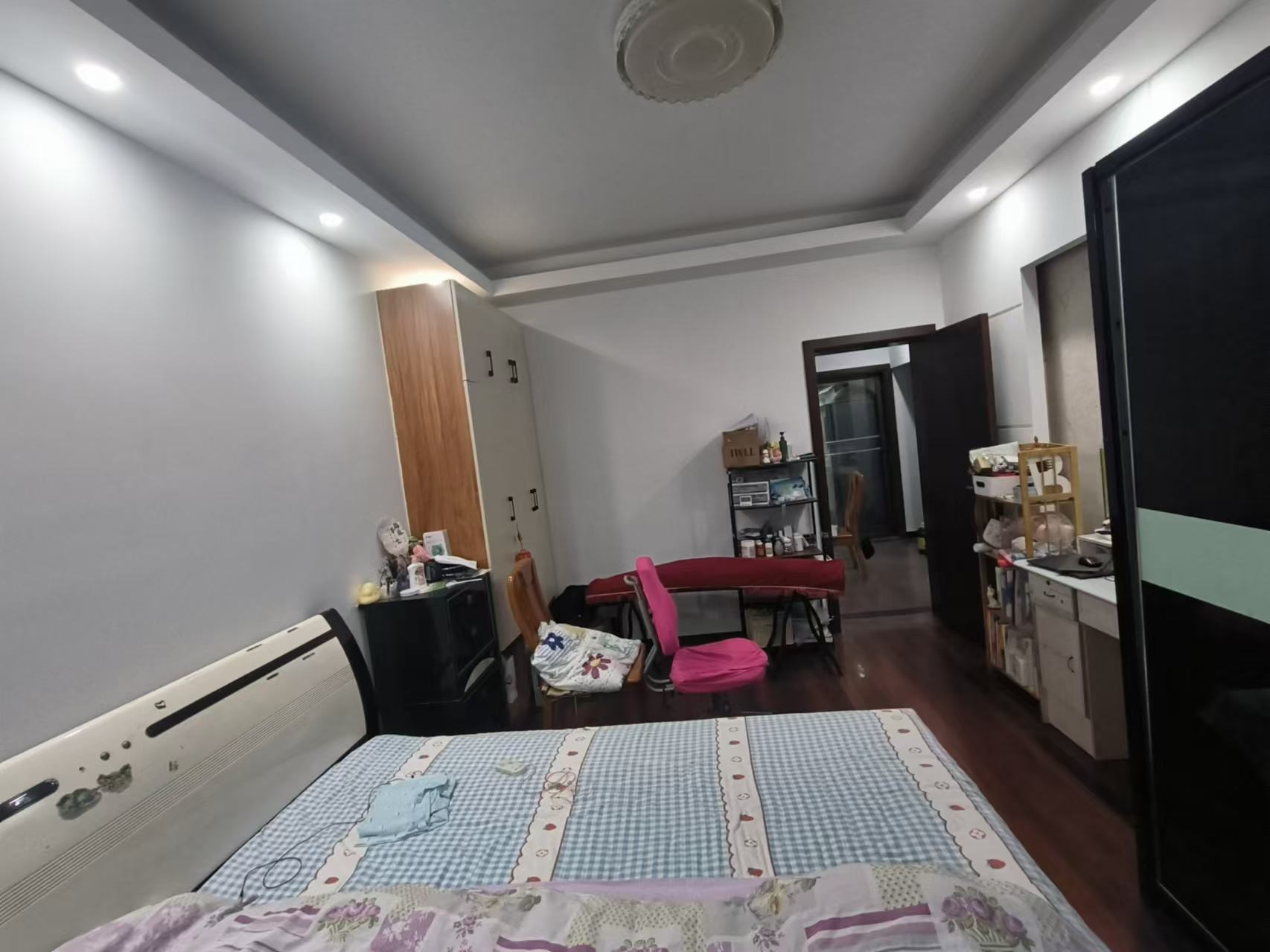 光明新村 3室1厅1卫 82.35m&sup2;