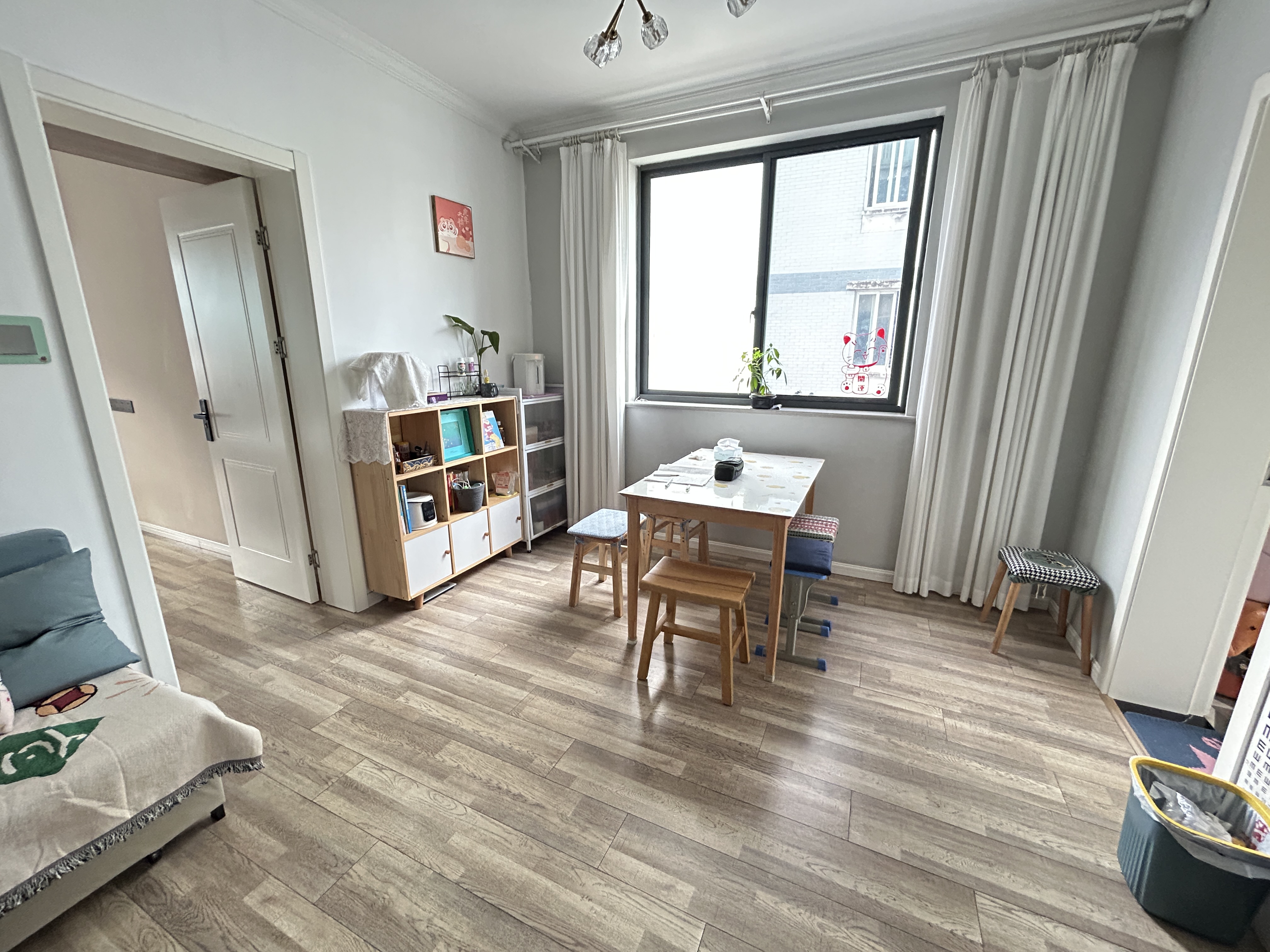 盆架桥花苑 1室1厅1卫 53.61m²
