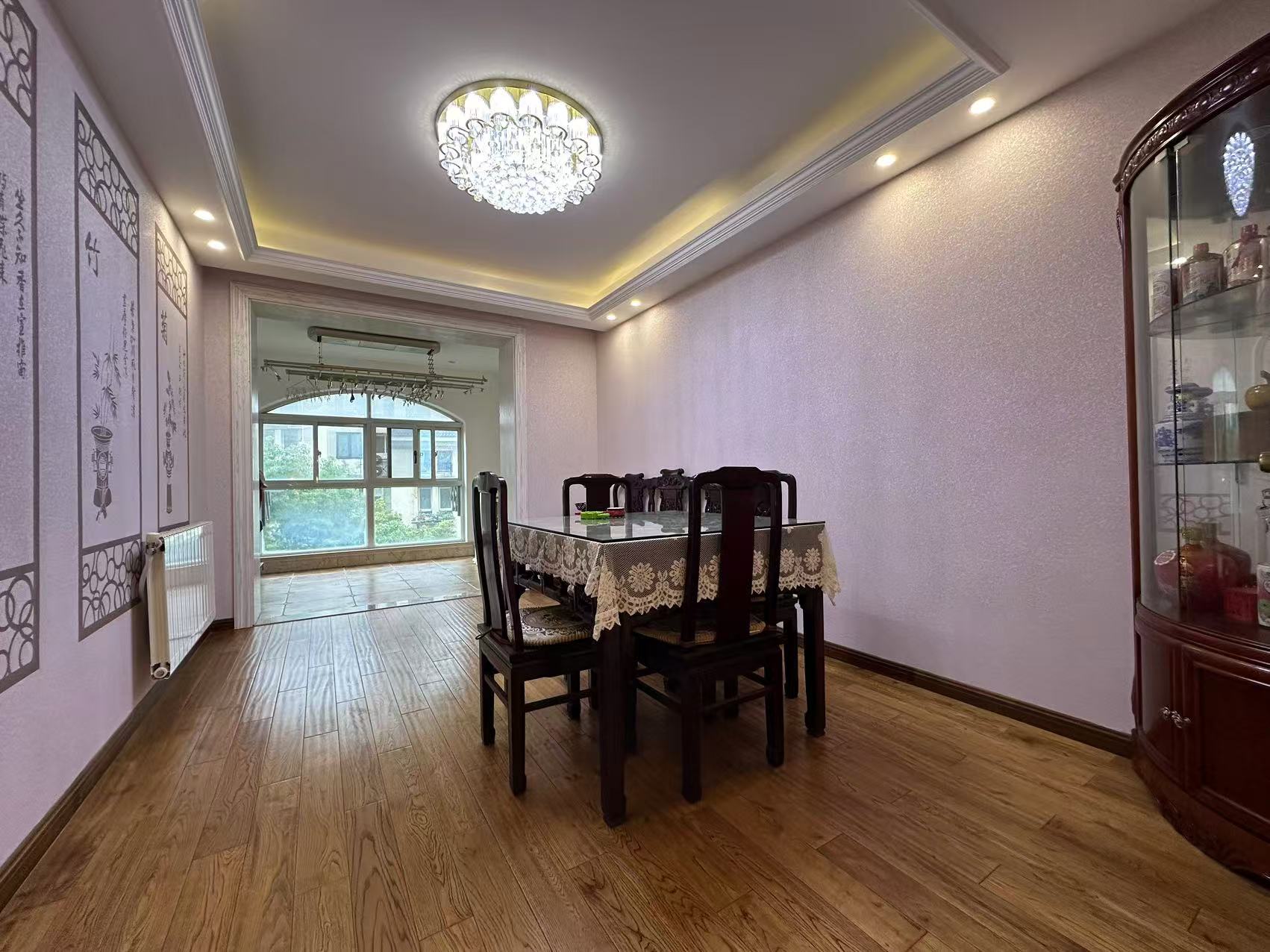 军山花园 3室2厅2卫 187.39m&sup2;