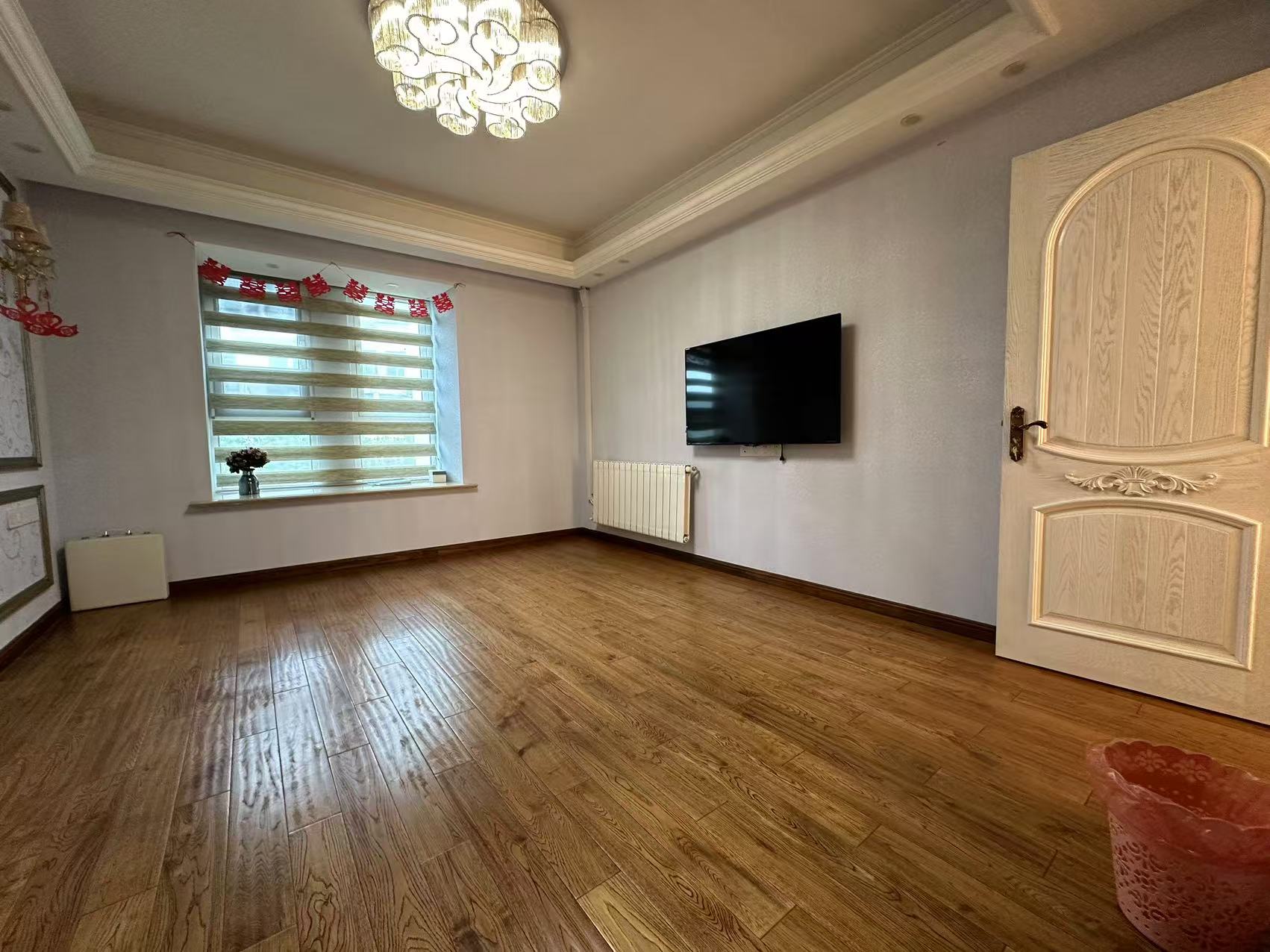 军山花园 3室2厅2卫 187.39m&sup2;