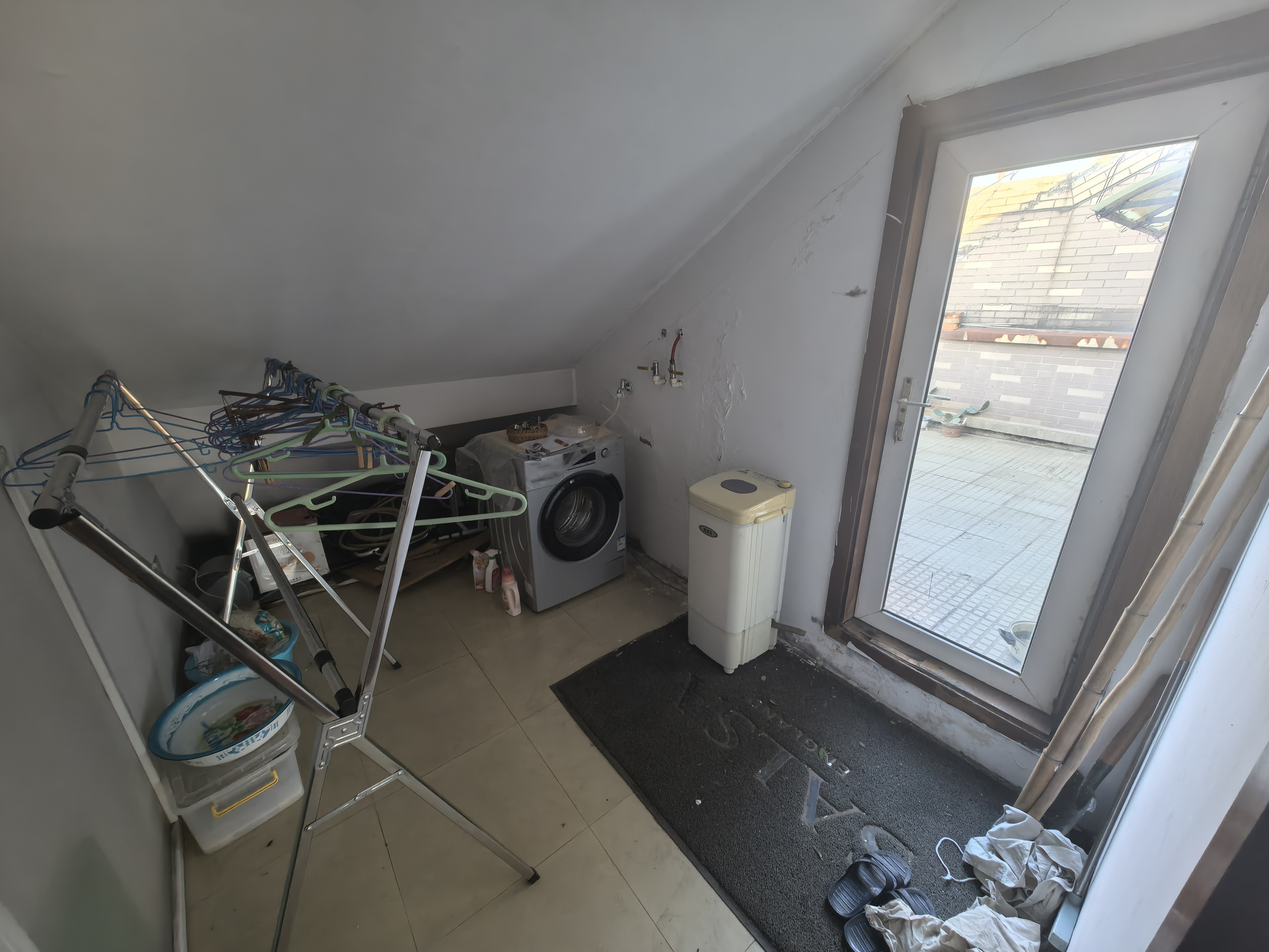 新桥北村 6室3厅3卫 300m&sup2;