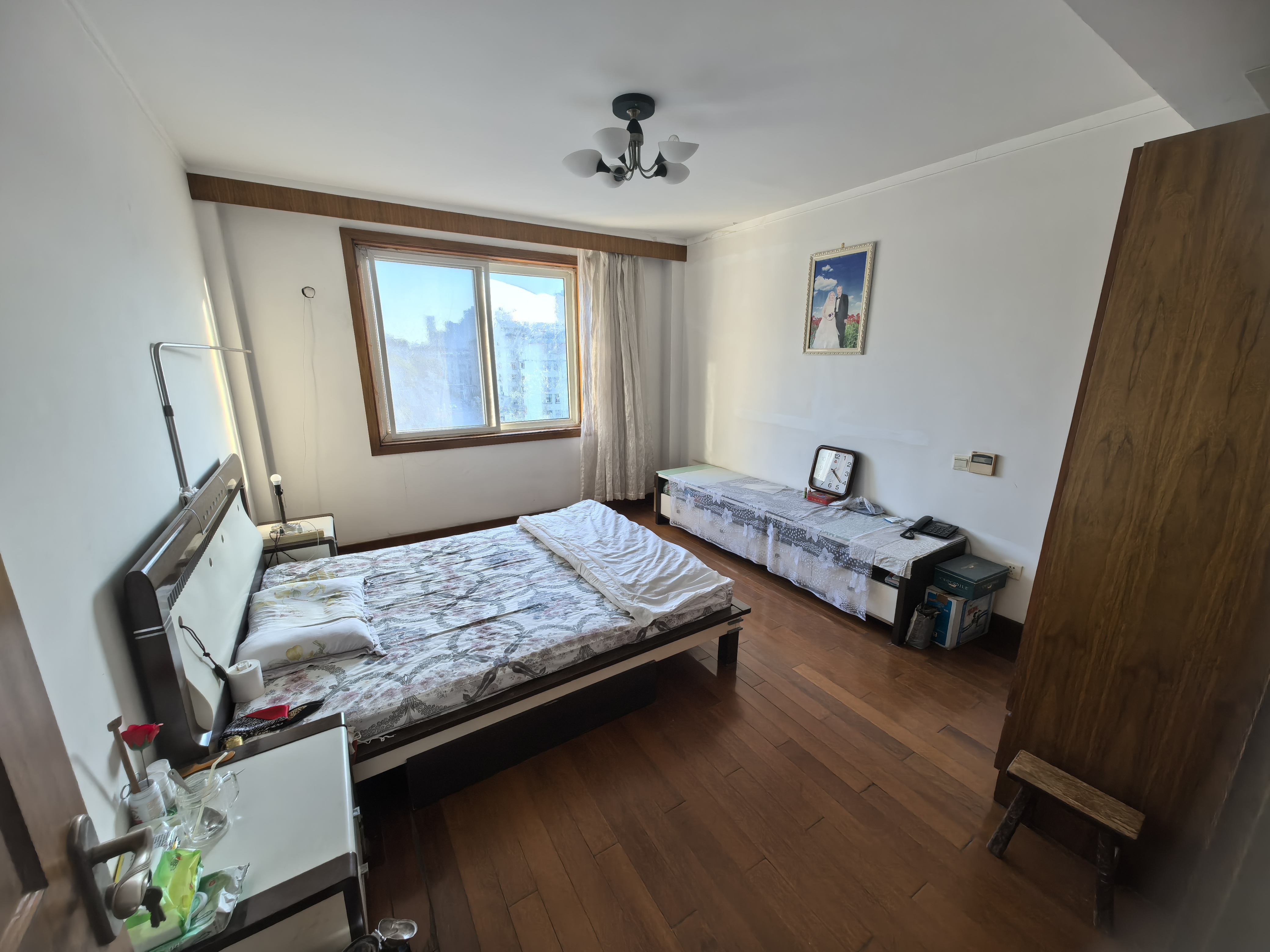 新桥北村 6室3厅3卫 300m&sup2;