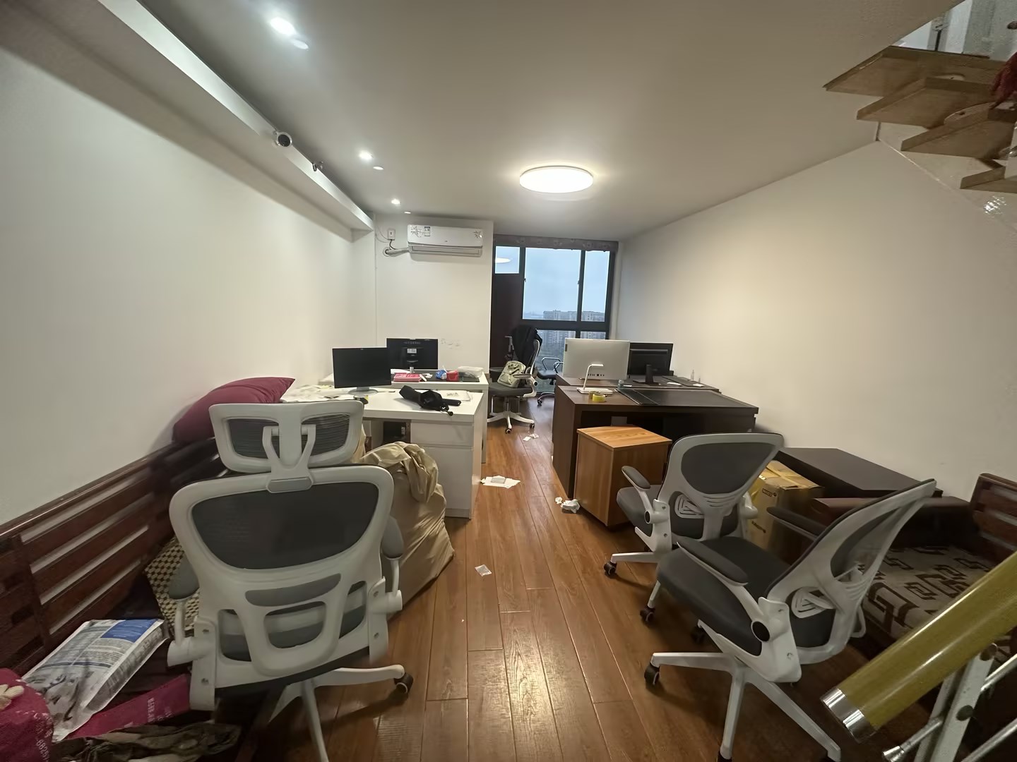 太阳鑫城 1室1厅1卫 54.00m²