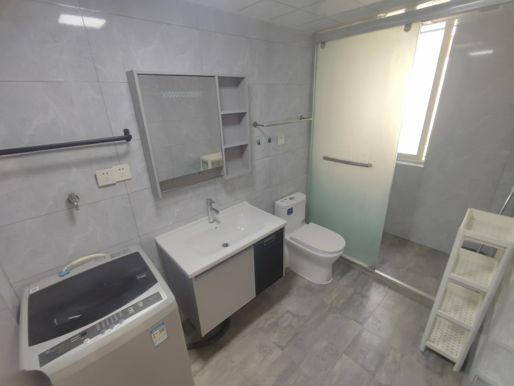 锦安花园一期 2室1厅1卫 90m&sup2;