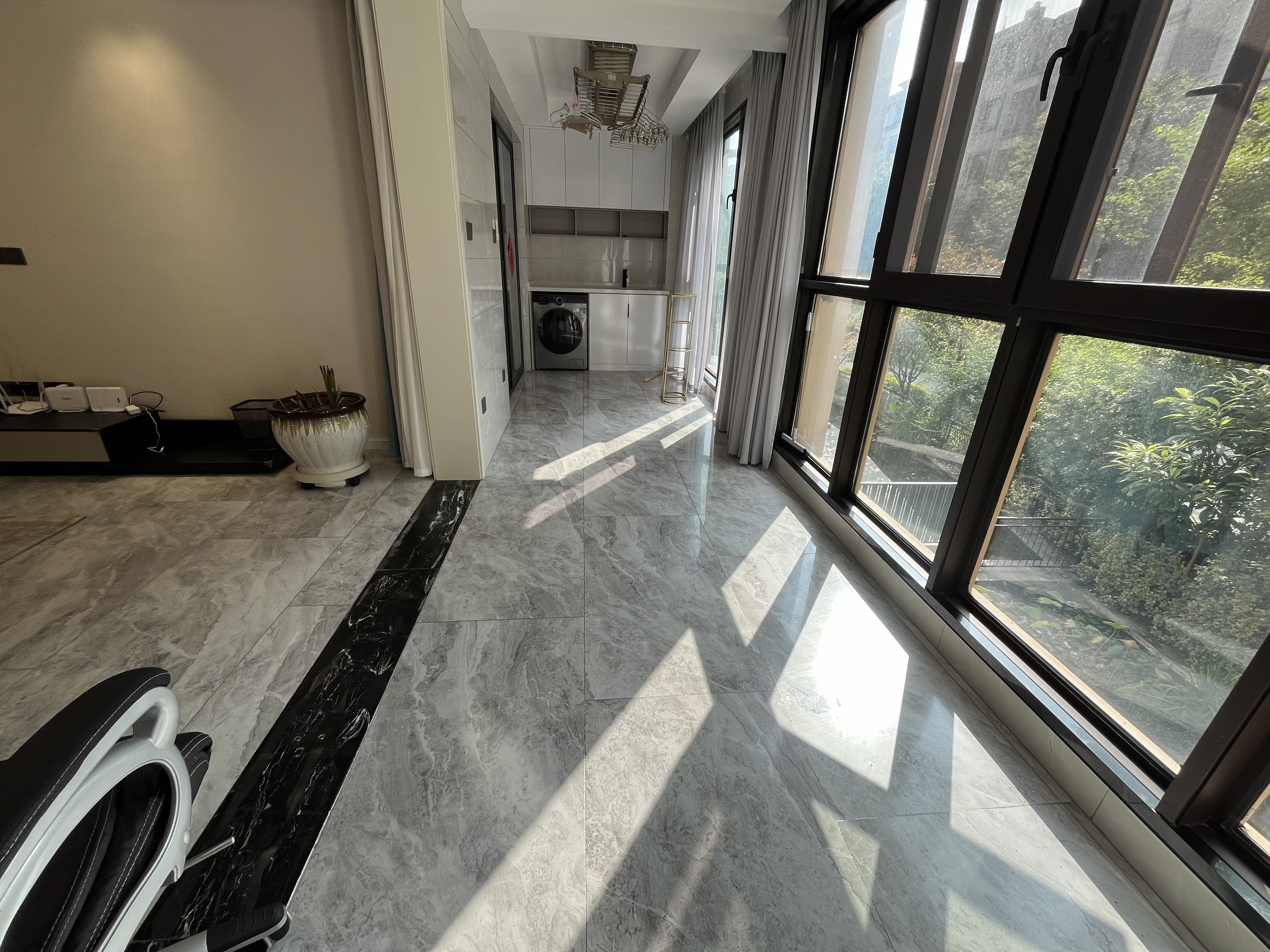 军山花园 4室2厅2卫 176.00m&sup2;