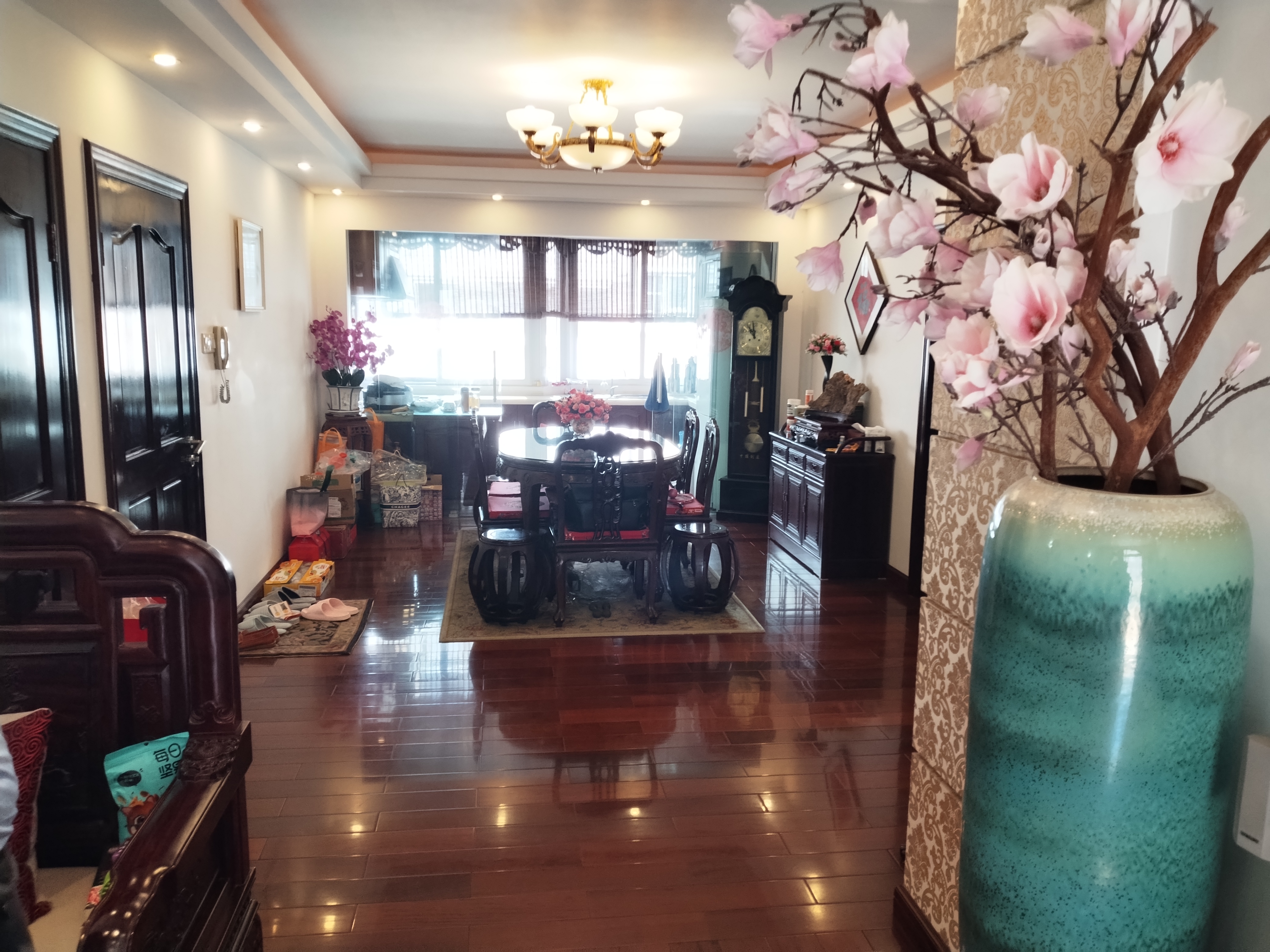 鑫乾花园 3室2厅1卫 134m&sup2;