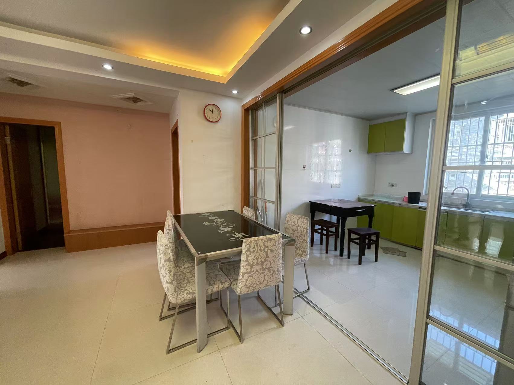 五山家园 3室2厅1卫 133.35m²