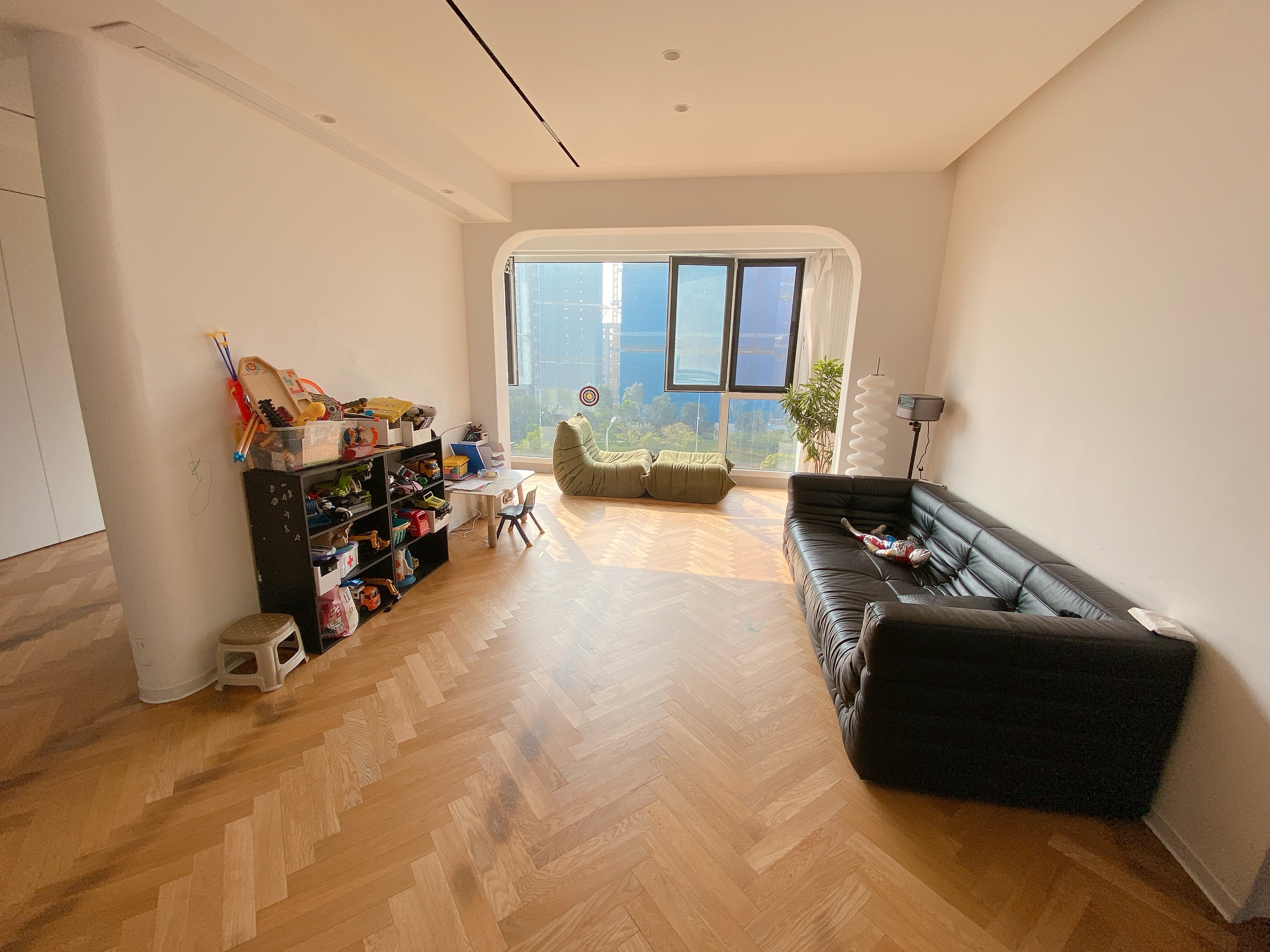 都会沁园 3室2厅2卫 123.17m&sup2;