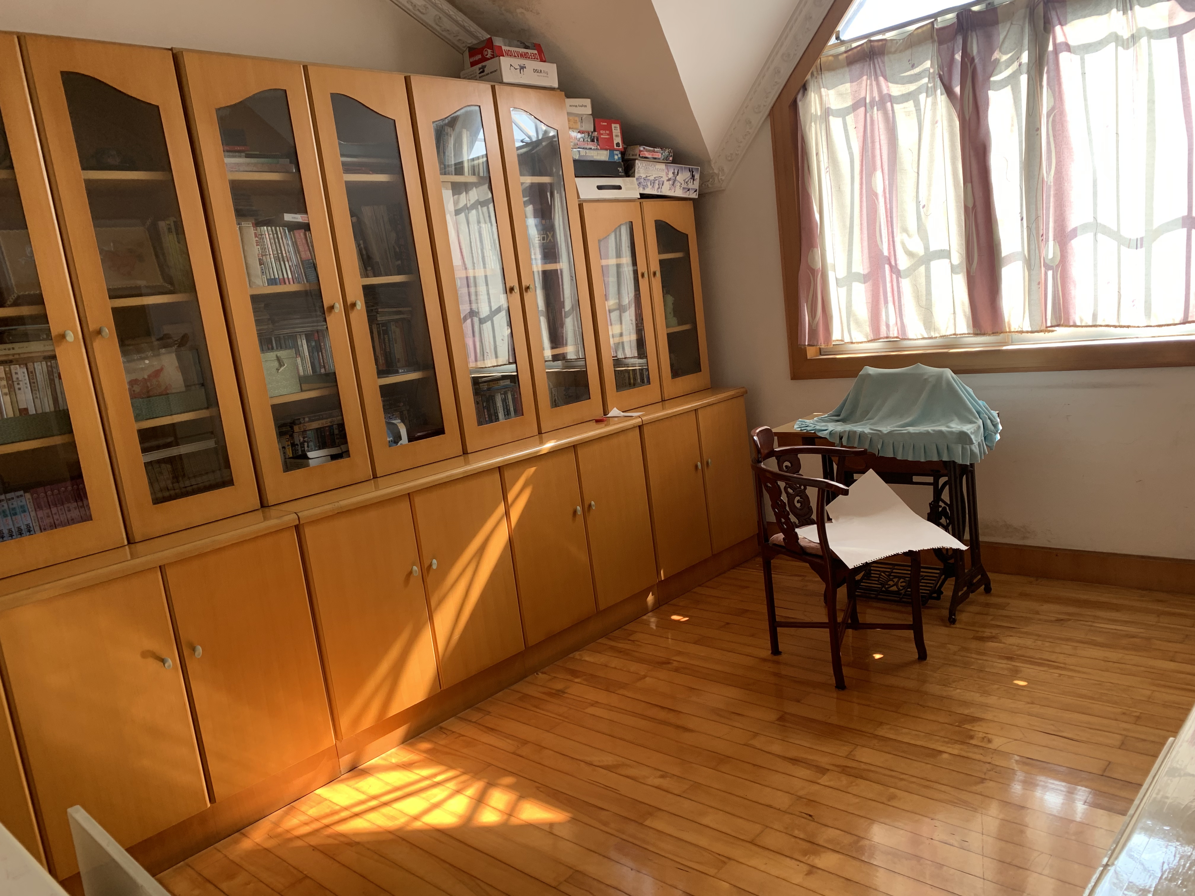 郭里园 5室2厅3卫 245.5m&sup2;