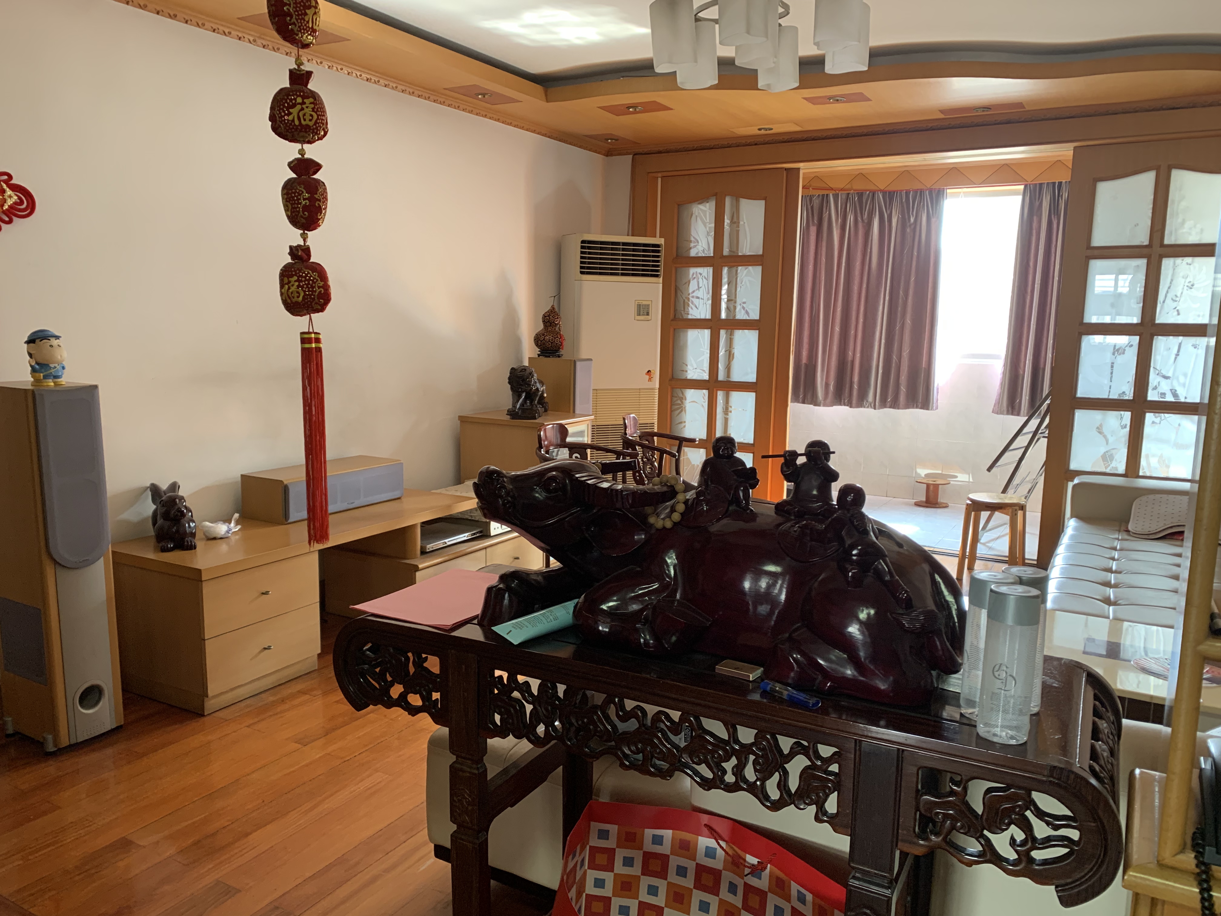 郭里园 5室2厅3卫 245.5m&sup2;