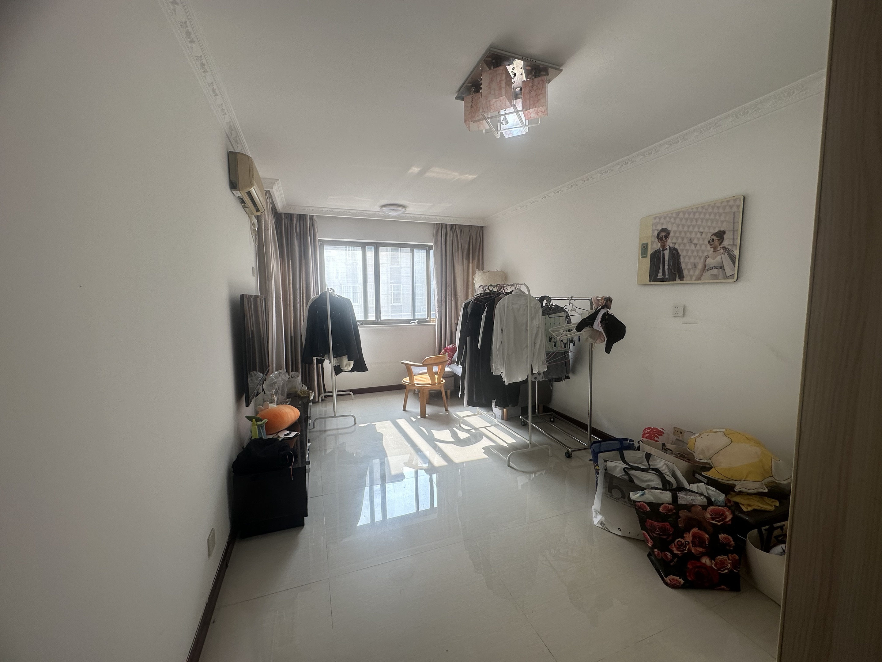 城港新村 2室2厅1卫 76m&sup2;