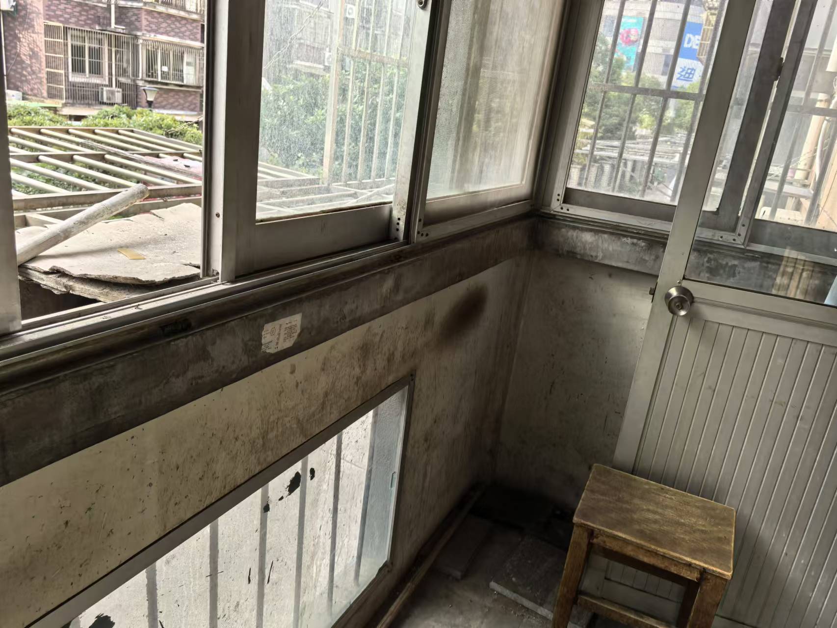 新城东苑 1室1厅1卫 50m&sup2;