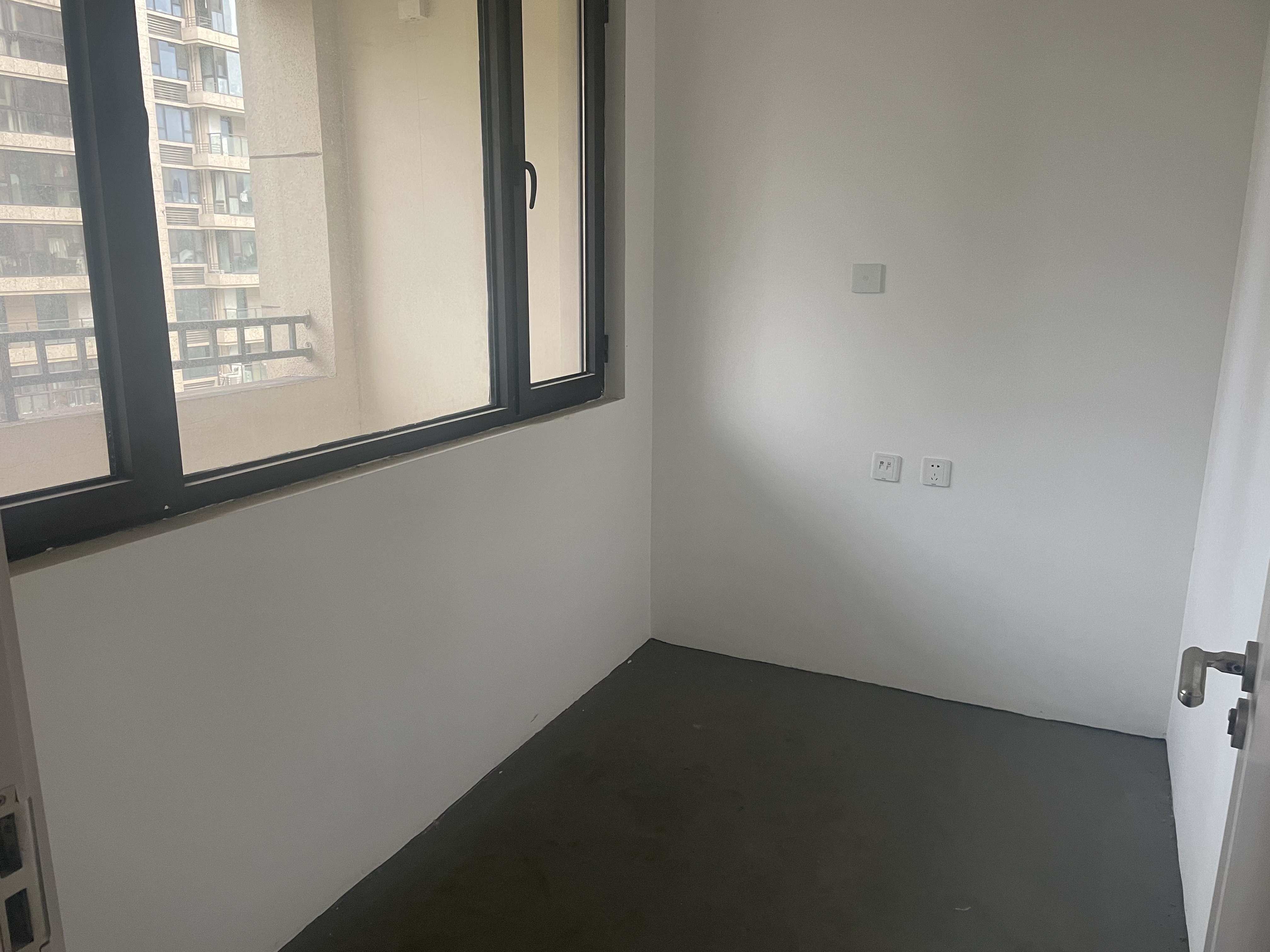 红星天铂 4室2厅2卫 128.00m&sup2;