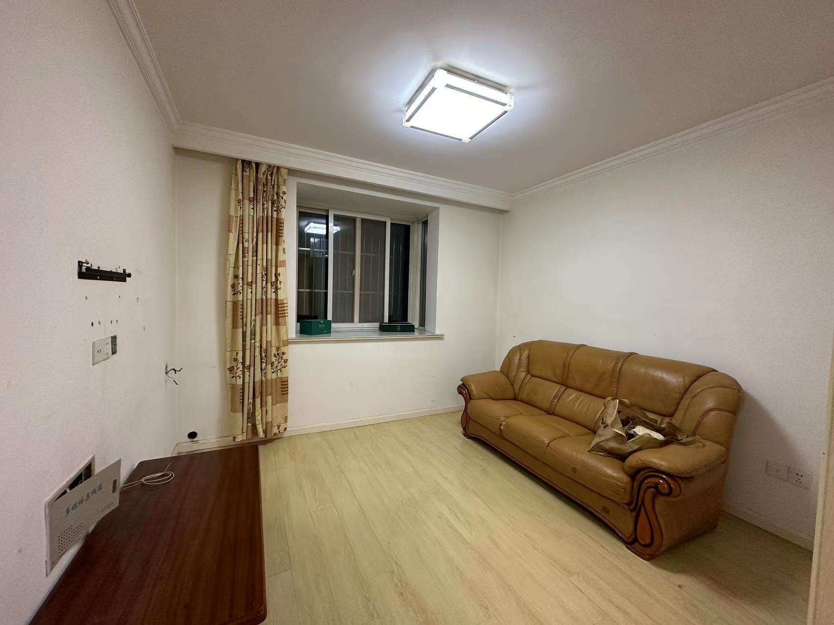 外滩北苑 2室2厅1卫 90.00m²
