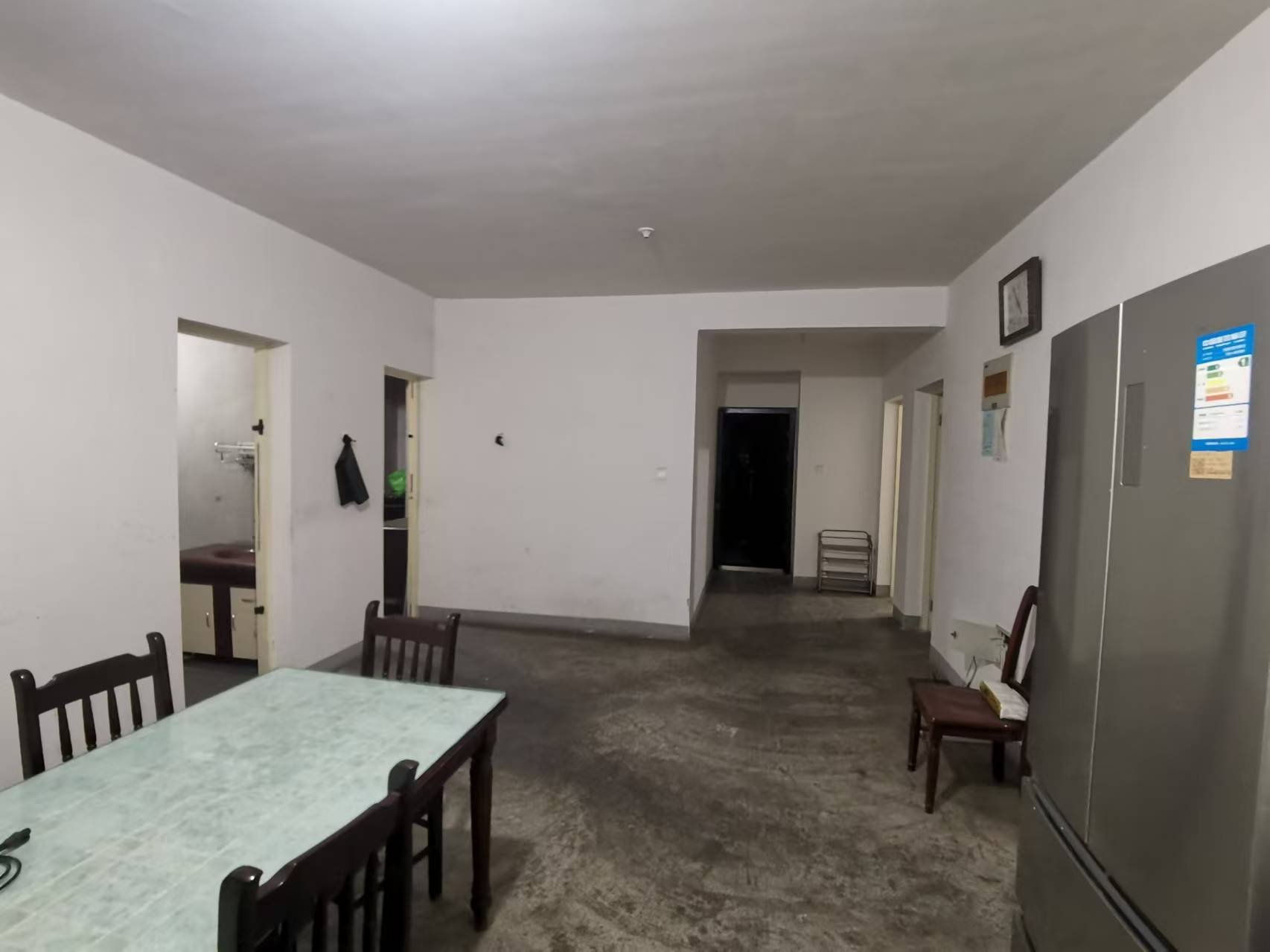 紫东南苑南区 3室1厅1卫 122m&sup2;
