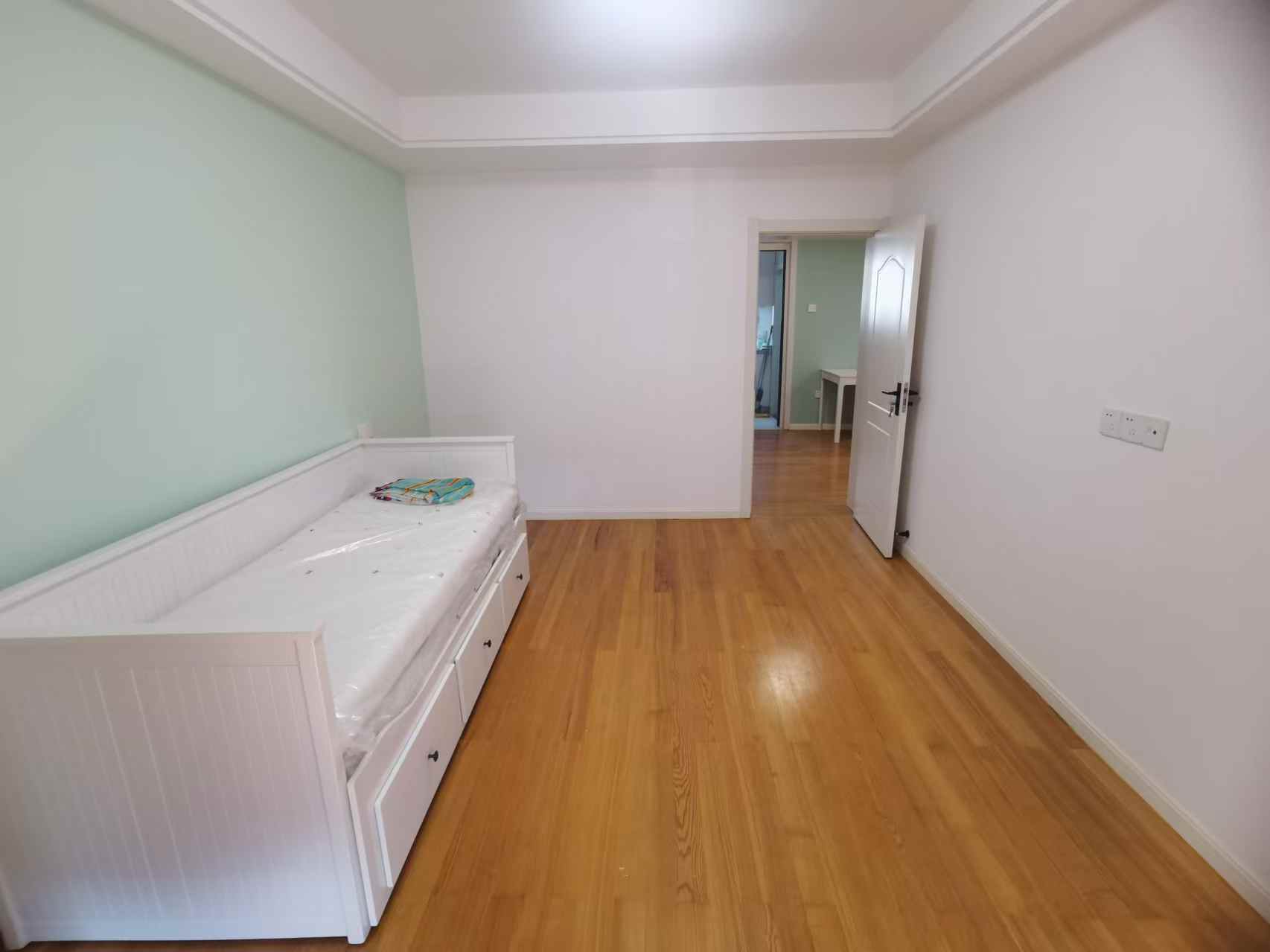 虹桥北村东区 3室1厅1卫 91m&sup2;